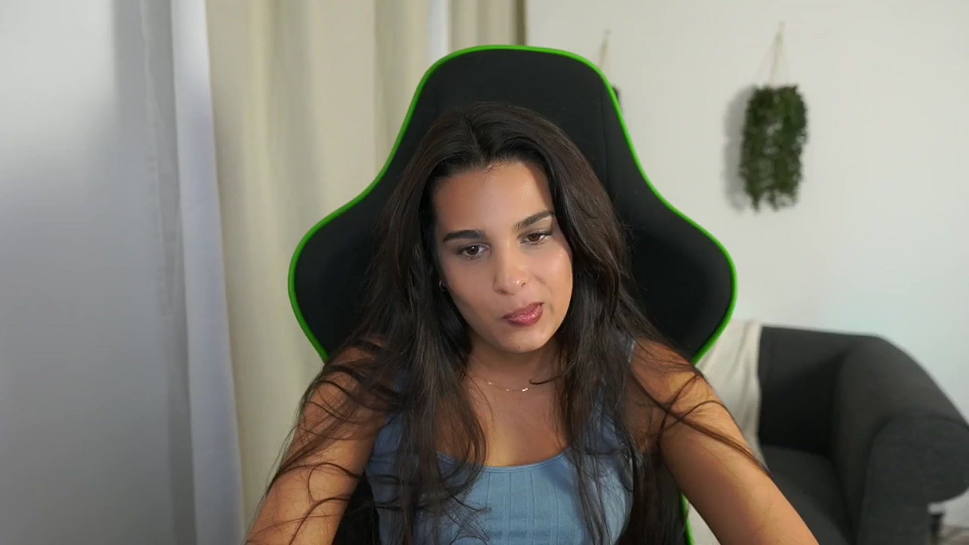 Gallery image thumbnail from Mila_denver's myfreecams stream on, 10/13/2024, 17:39 image 9 of 20