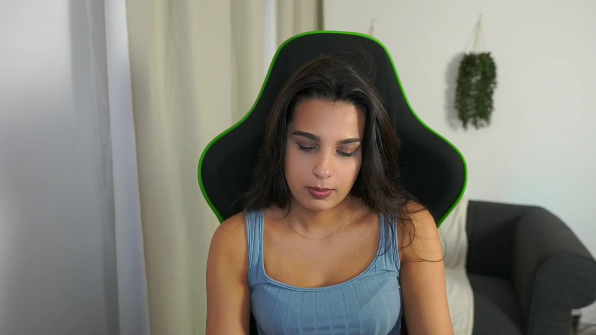 Gallery image thumbnail from Mila_denver's myfreecams stream on, 10/13/2024, 17:39 image 6 of 20