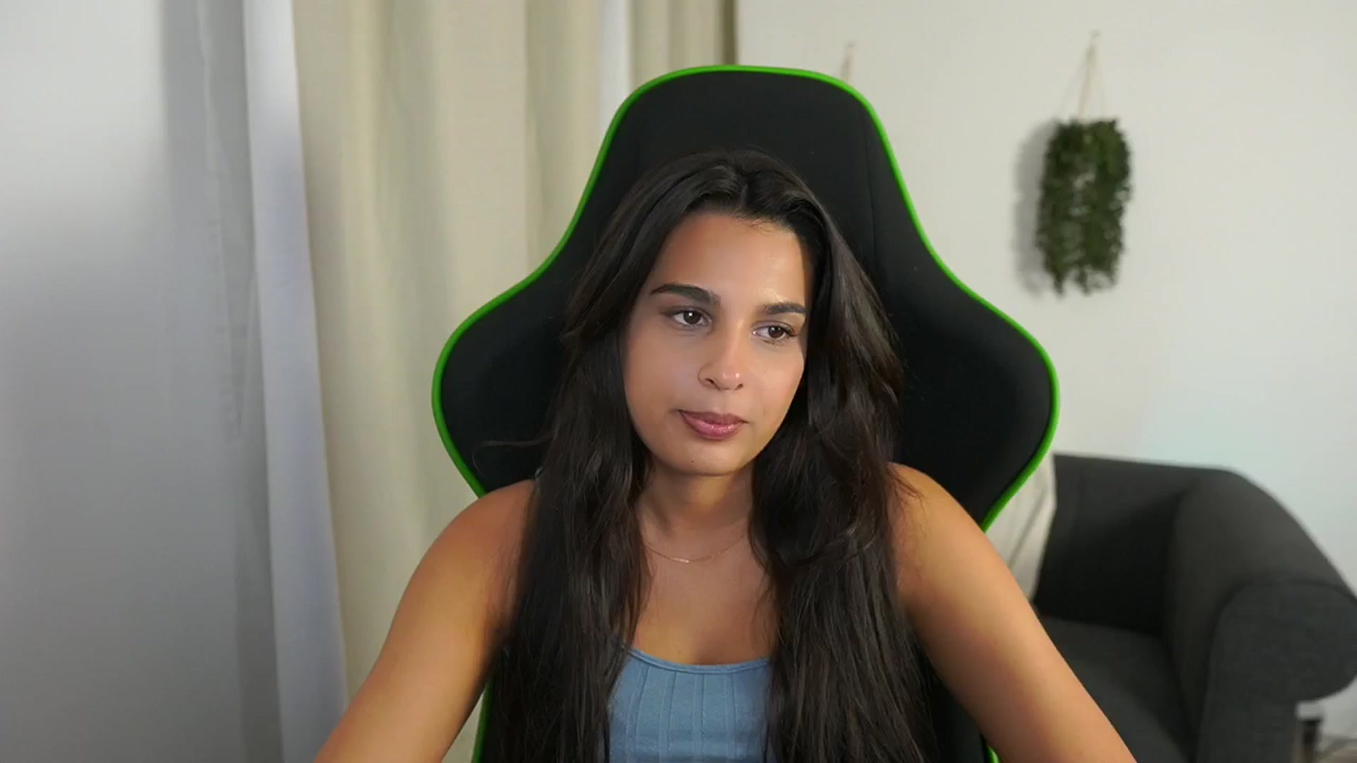Gallery image thumbnail from Mila_denver's myfreecams stream on, 10/13/2024, 18:26 image 2 of 20