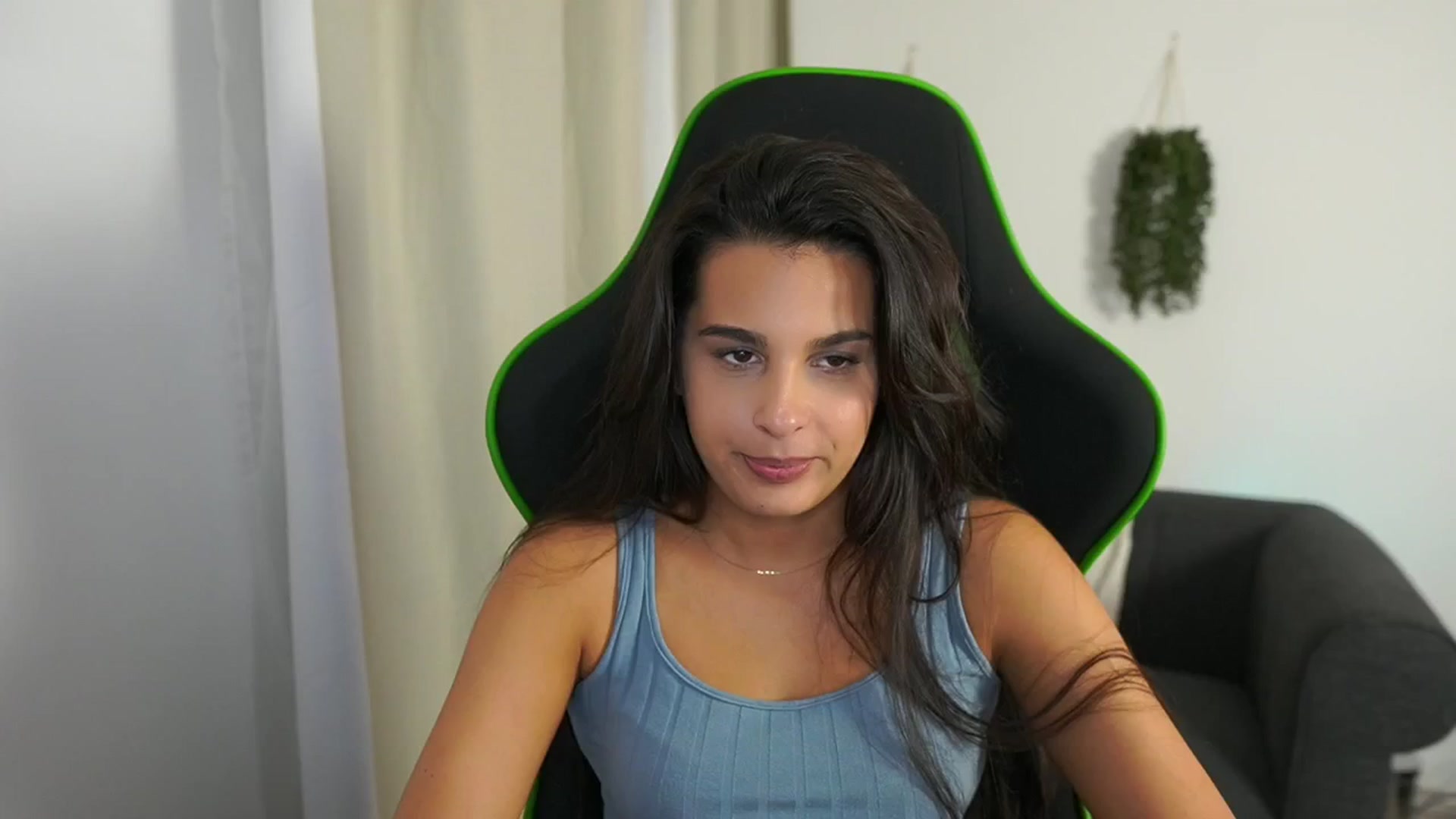 Gallery image thumbnail from Mila_denver's myfreecams stream on, 10/13/2024, 18:26 image 15 of 20
