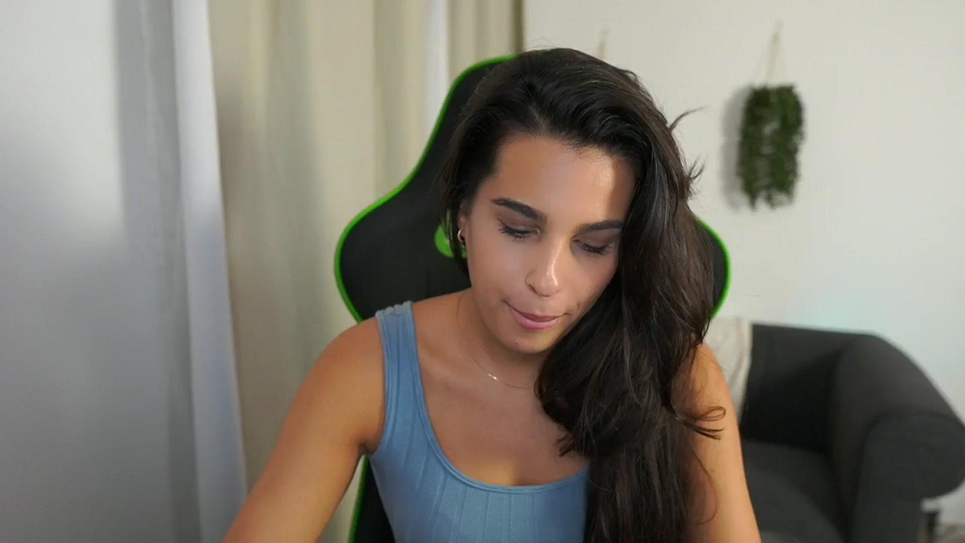 Gallery image thumbnail from Mila_denver's myfreecams stream on, 10/13/2024, 18:26 image 5 of 20