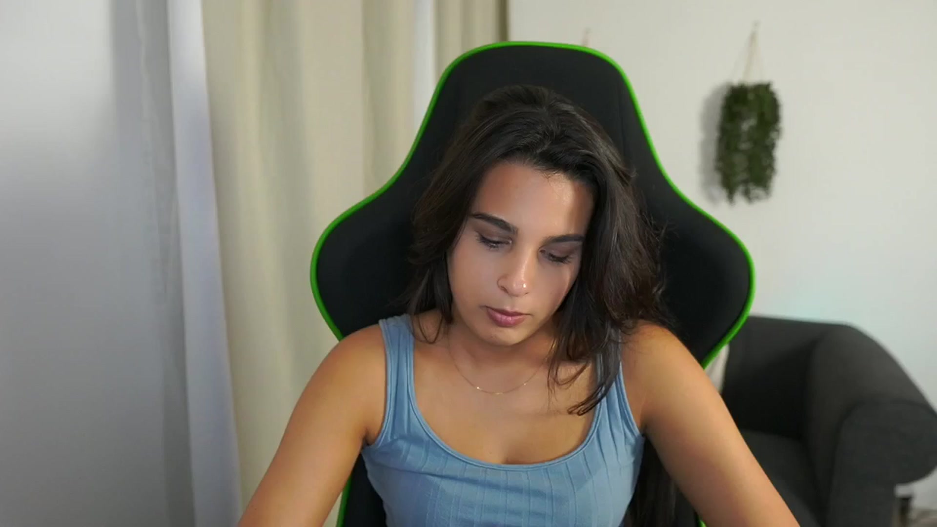 Gallery image thumbnail from Mila_denver's myfreecams stream on, 10/13/2024, 18:26 image 10 of 20