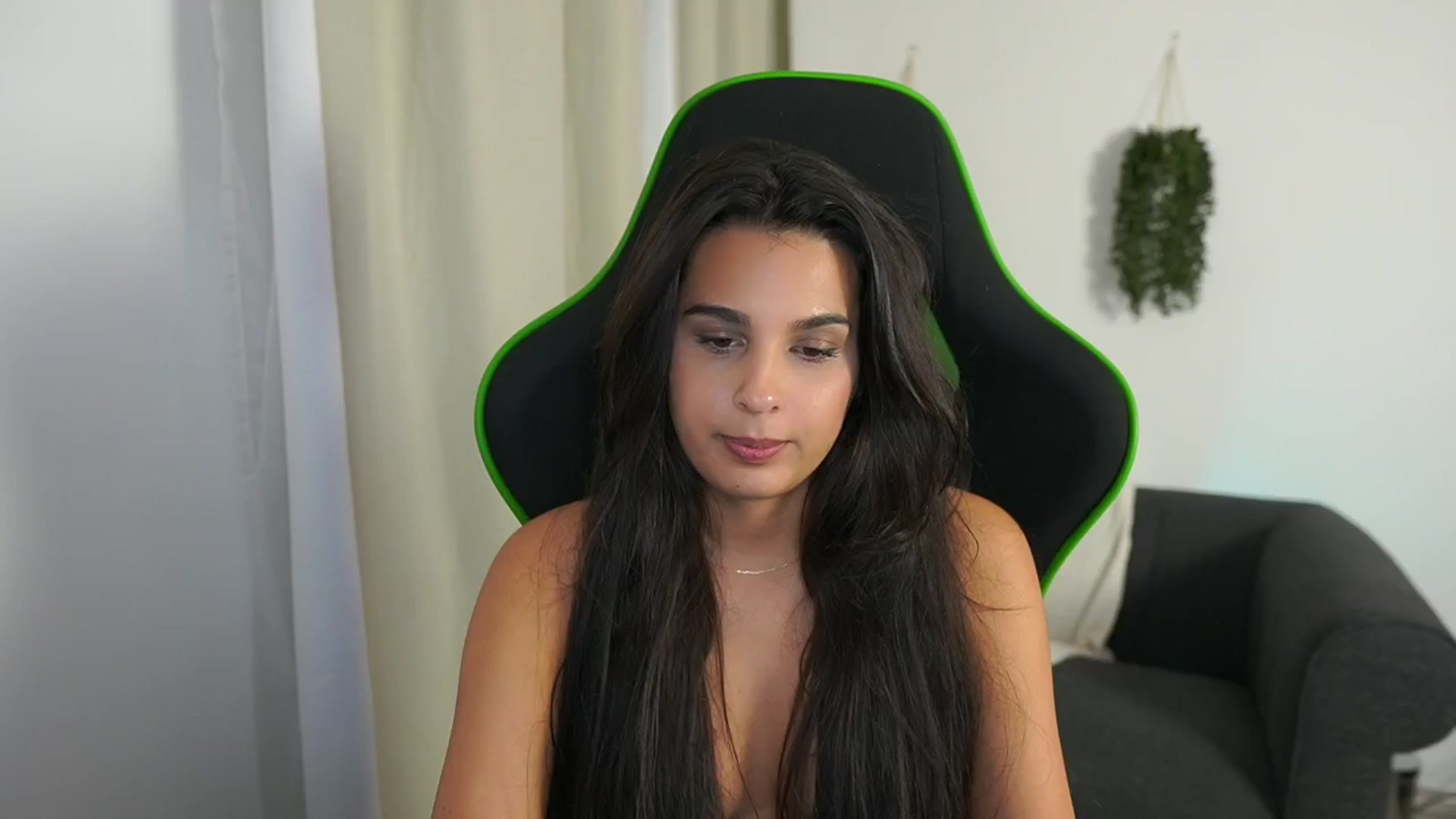 Gallery image thumbnail from Mila_denver's myfreecams stream on, 10/13/2024, 19:07 image 15 of 20