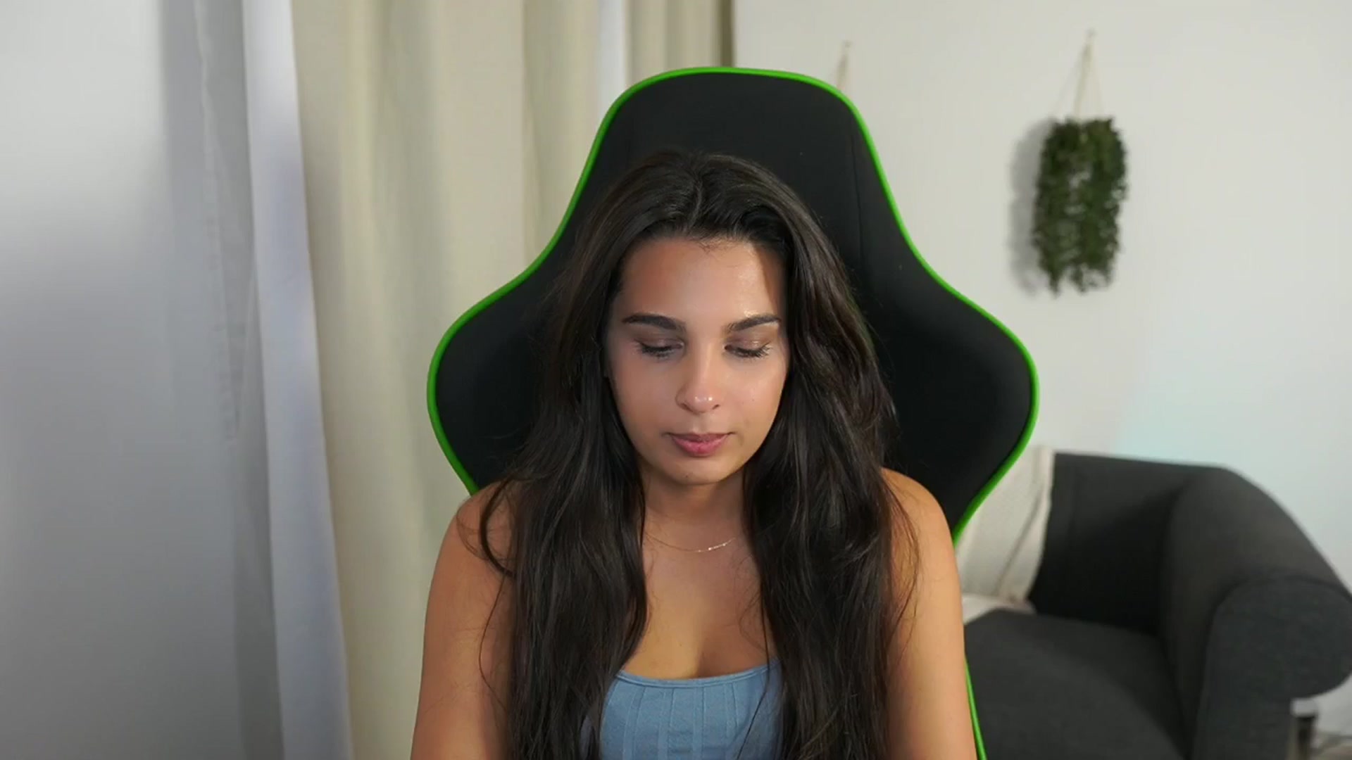 Gallery image thumbnail from Mila_denver's myfreecams stream on, 10/13/2024, 19:42 image 4 of 20