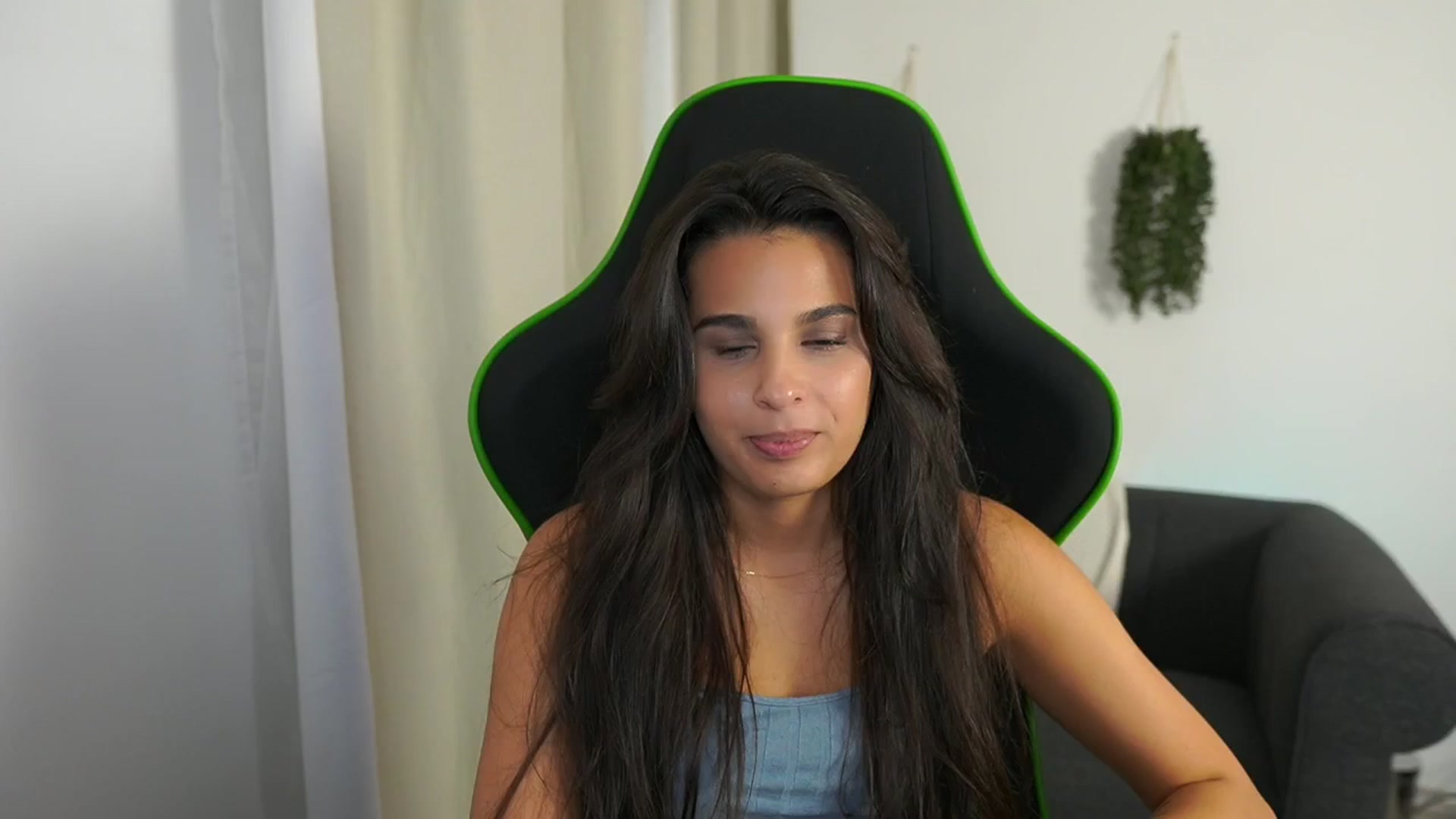 Gallery image thumbnail from Mila_denver's myfreecams stream on, 10/13/2024, 20:30 image 17 of 20