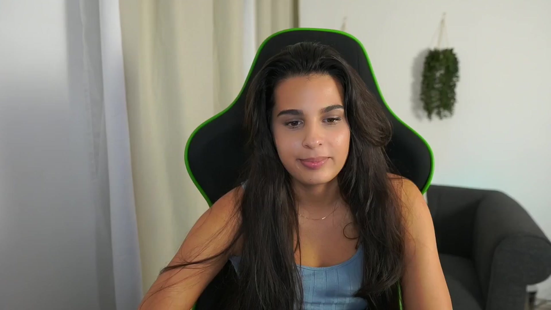 Gallery image thumbnail from Mila_denver's myfreecams stream on, 10/13/2024, 20:30 image 16 of 20