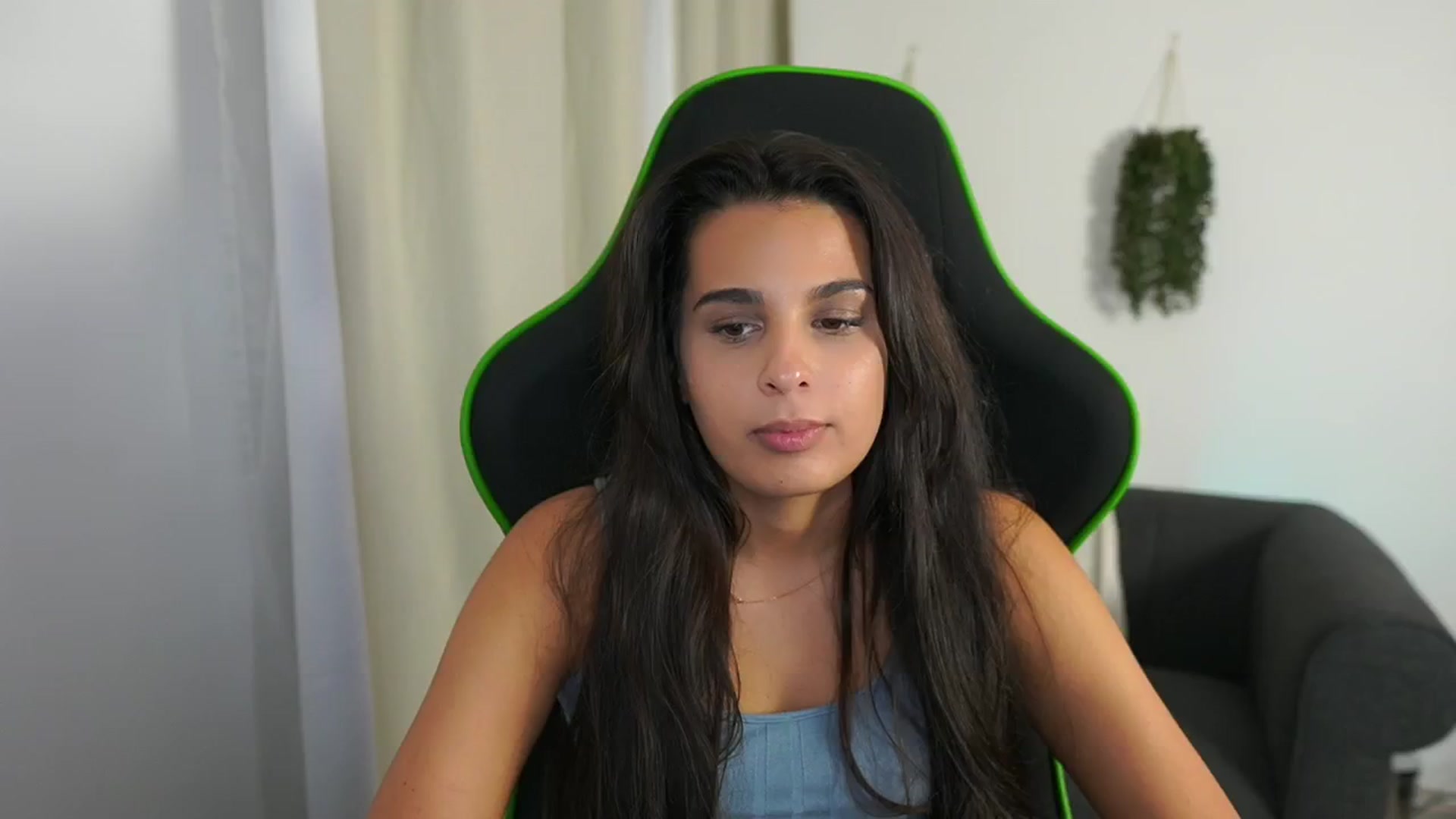 Gallery image thumbnail from Mila_denver's myfreecams stream on, 10/13/2024, 21:14 image 16 of 20