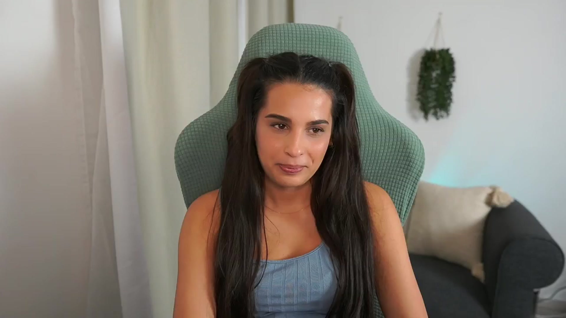 Gallery image thumbnail from Mila_denver's myfreecams stream on, 10/15/2024, 16:30 image 7 of 20