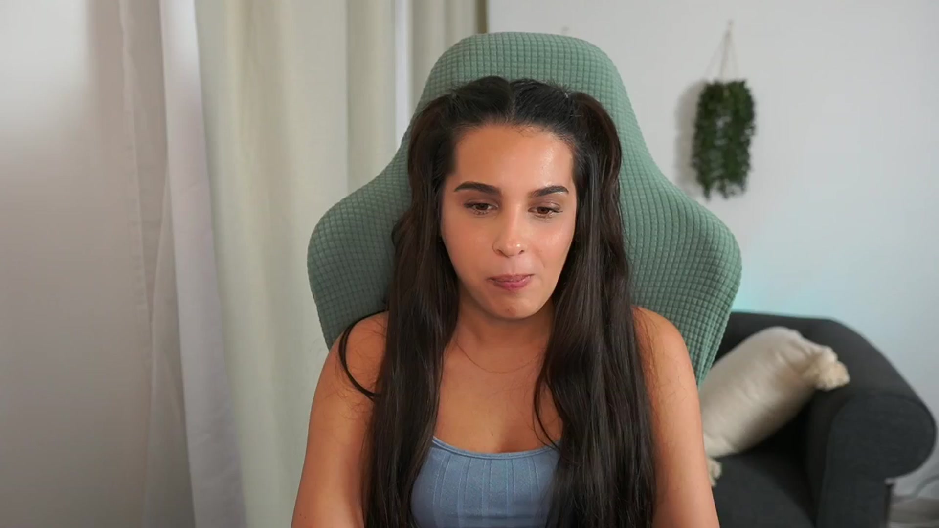 Gallery image thumbnail from Mila_denver's myfreecams stream on, 10/15/2024, 17:26 image 19 of 20