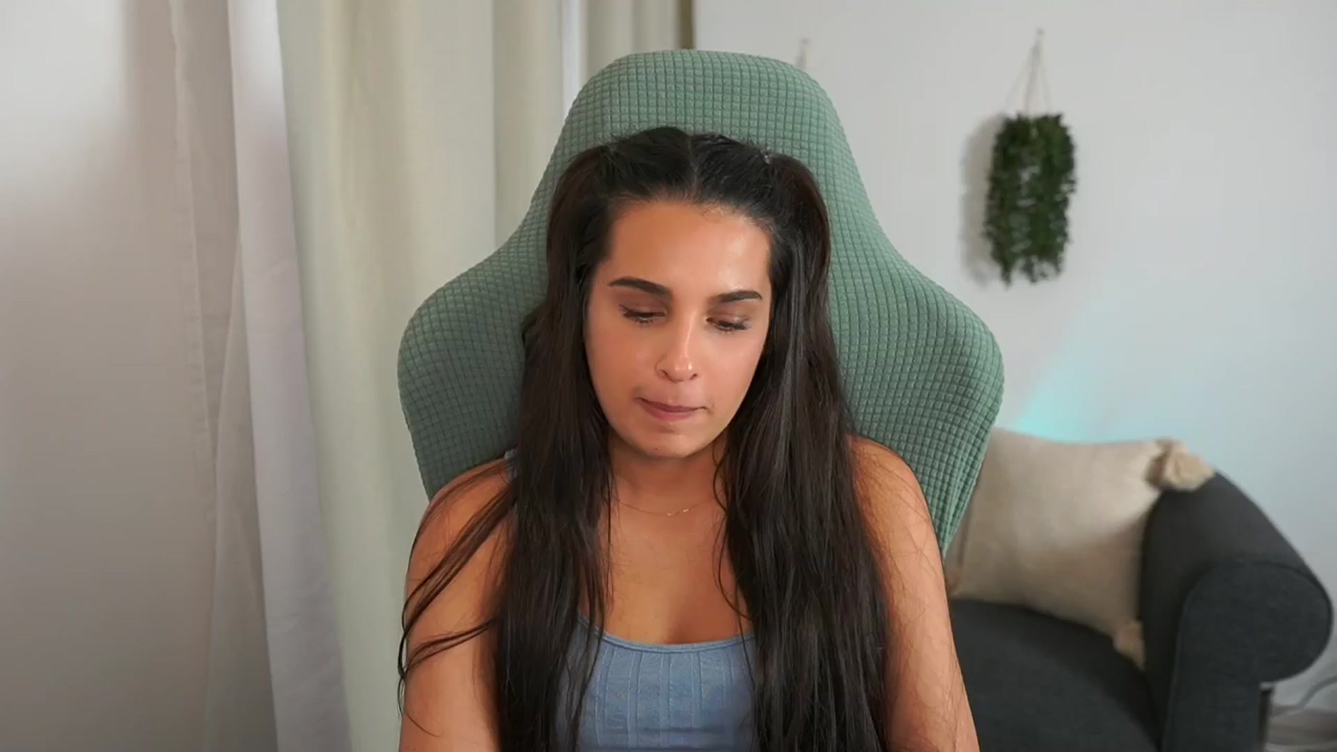 Gallery image thumbnail from Mila_denver's myfreecams stream on, 10/15/2024, 17:26 image 16 of 20