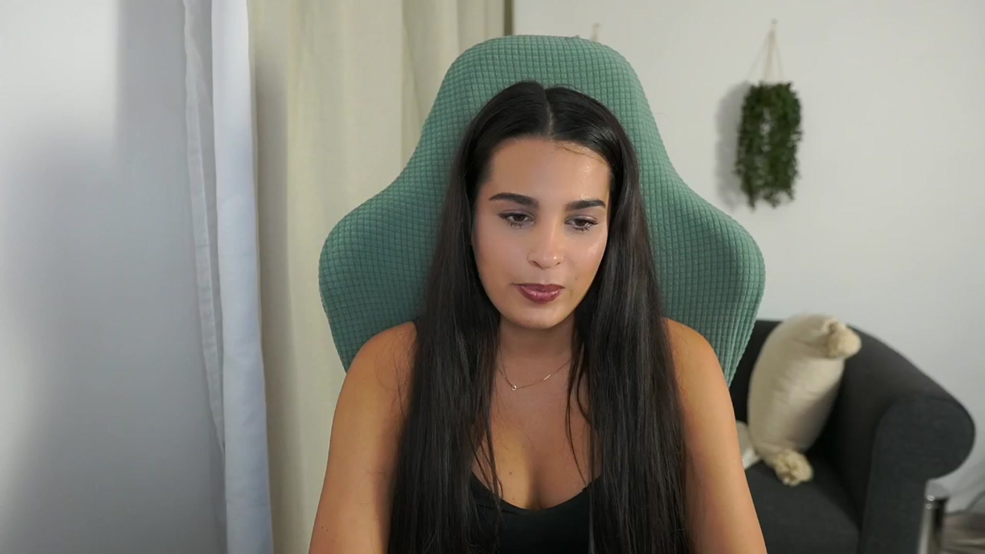 Gallery image thumbnail from Mila_denver's myfreecams stream on, 10/16/2024, 14:04 image 4 of 20