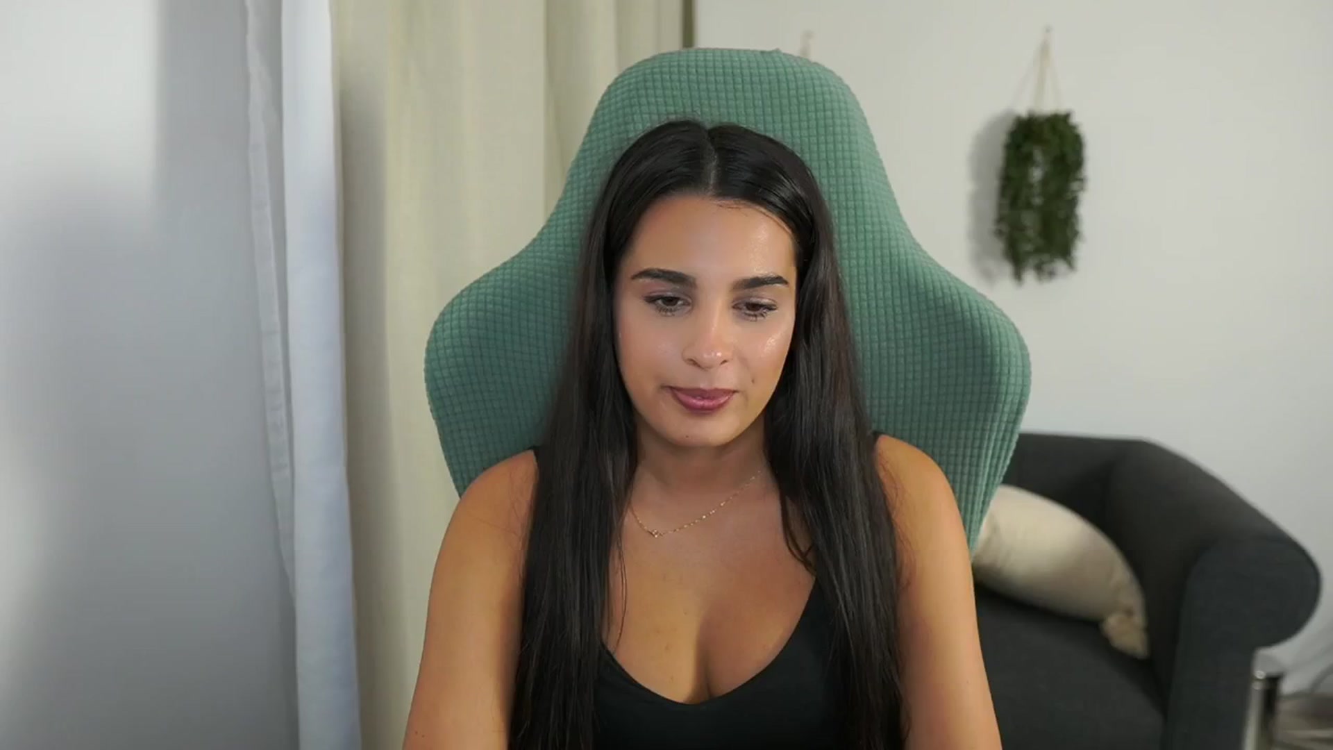 Gallery image thumbnail from Mila_denver's myfreecams stream on, 10/16/2024, 17:55 image 16 of 20