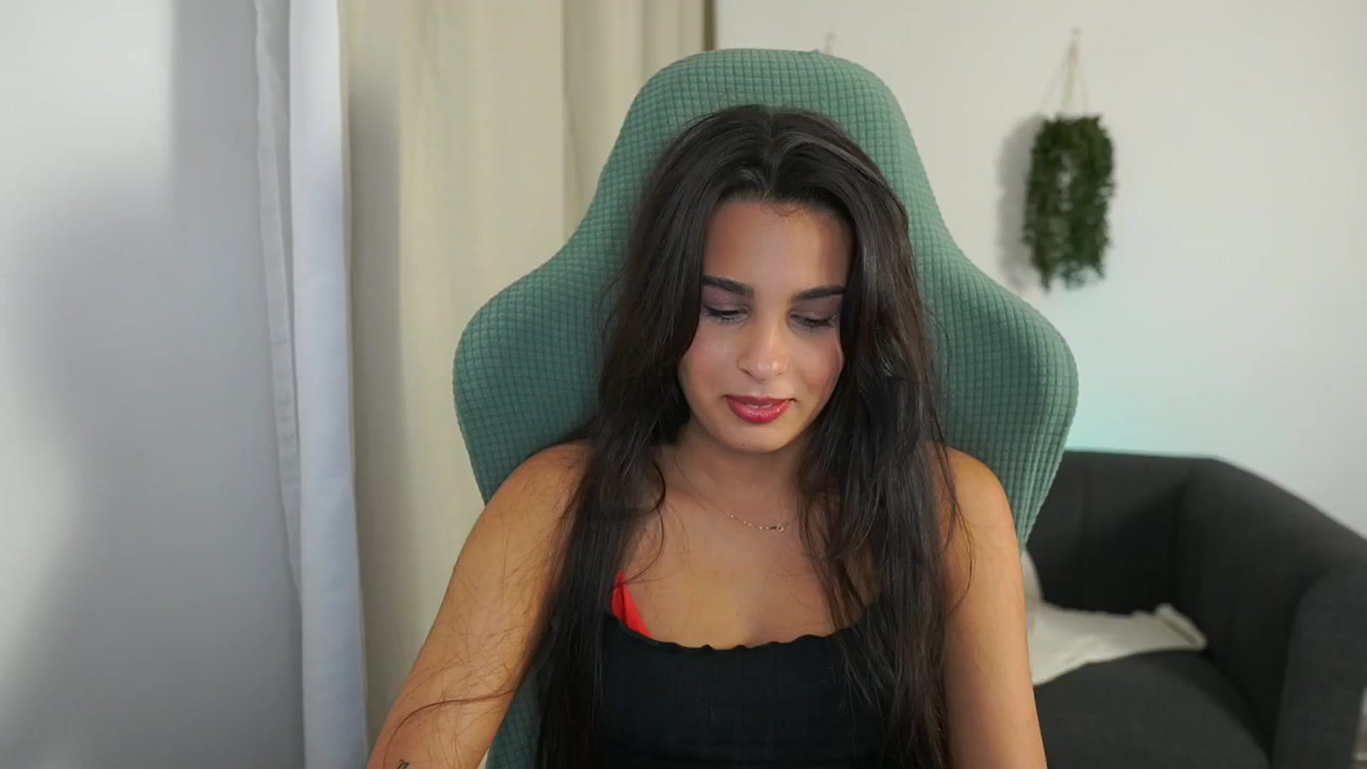 Gallery image thumbnail from Mila_denver's myfreecams stream on, 10/17/2024, 13:52 image 16 of 20
