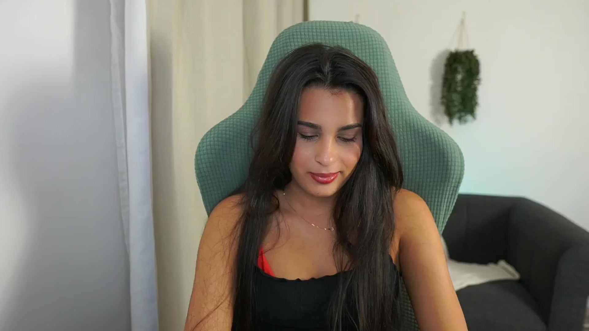 Gallery image thumbnail from Mila_denver's myfreecams stream on, 10/17/2024, 13:52 image 14 of 20