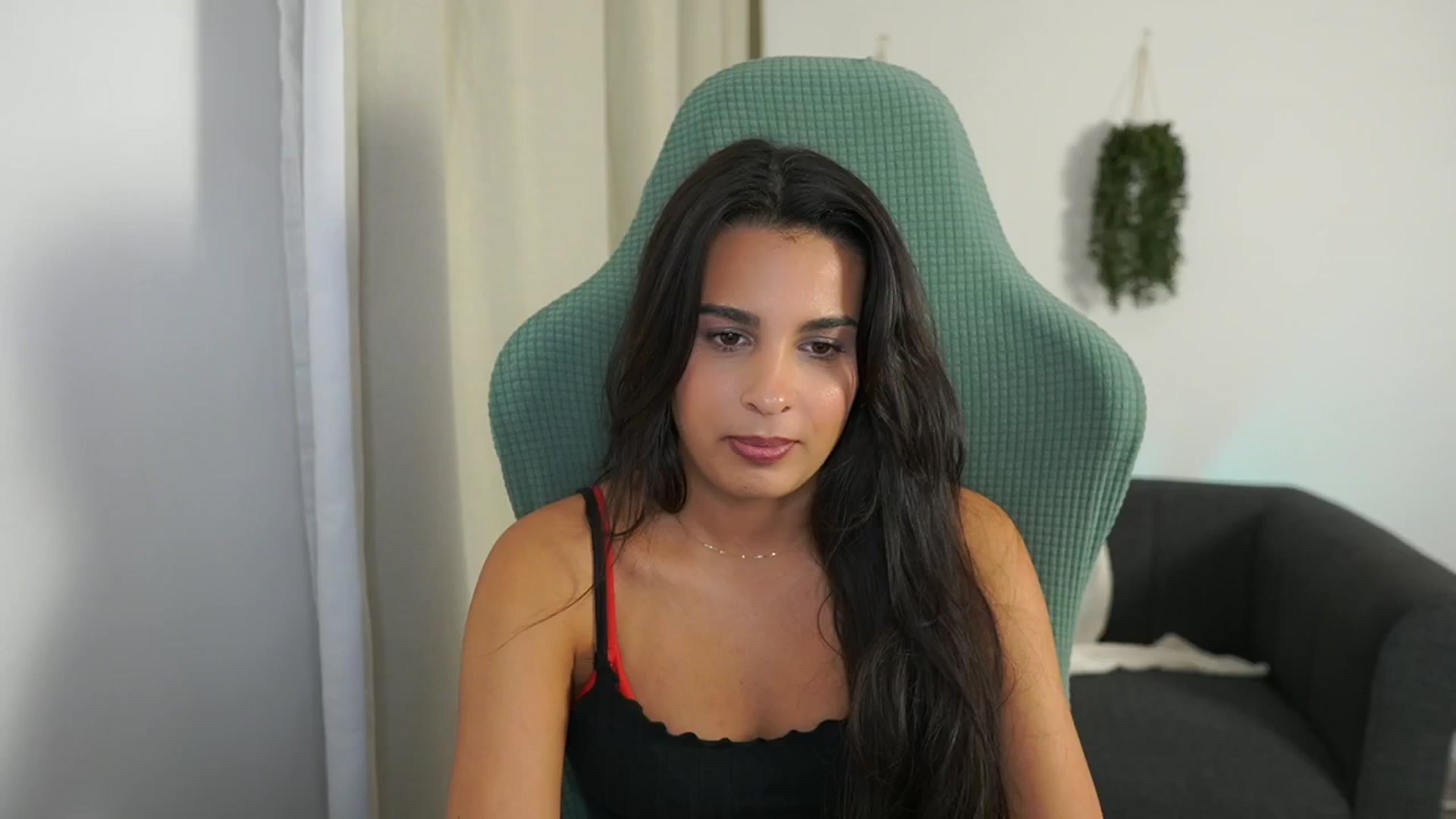 Gallery image thumbnail from Mila_denver's myfreecams stream on, 10/17/2024, 17:38 image 20 of 20