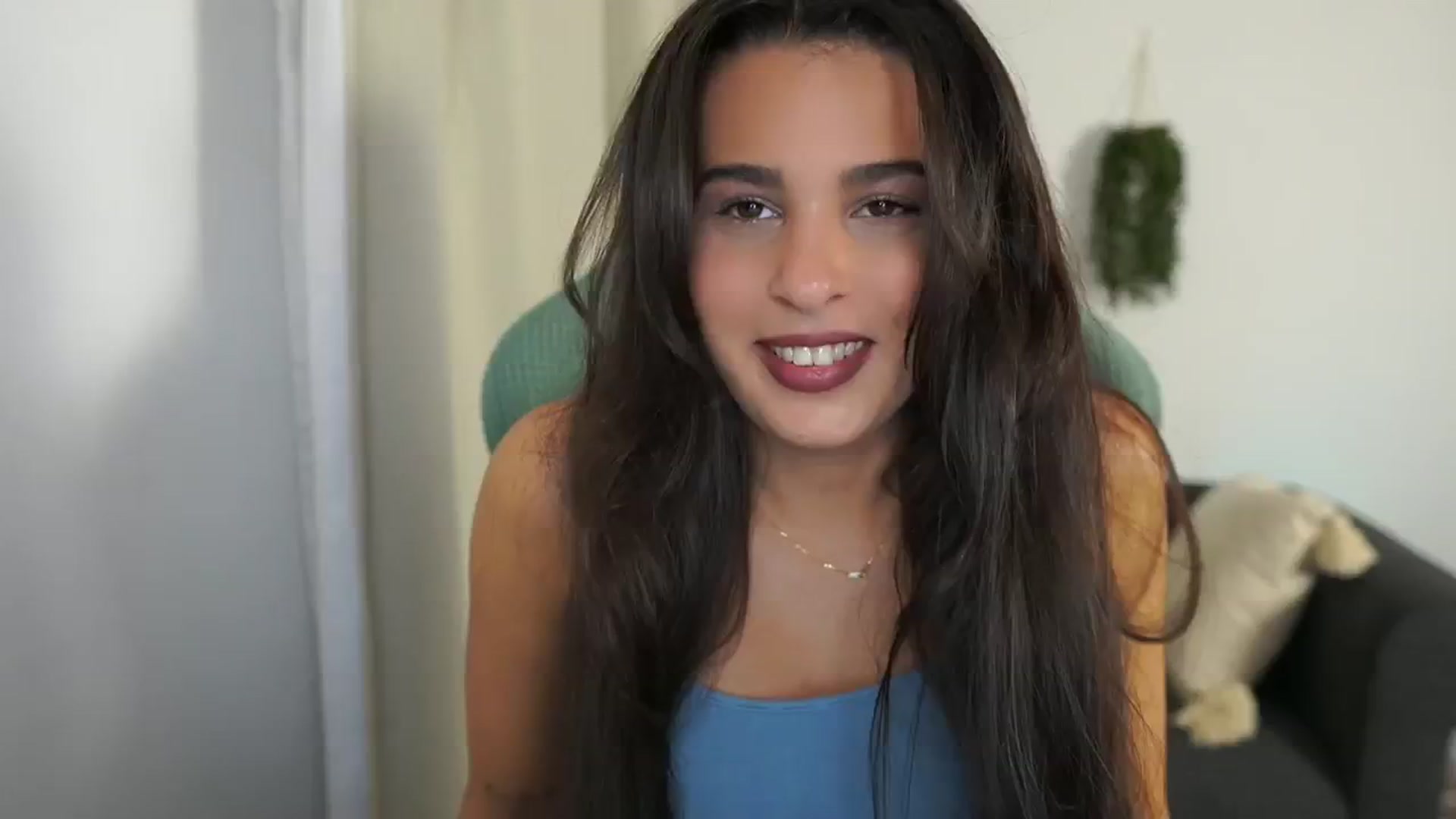 Gallery image thumbnail from Mila_denver's myfreecams stream on, 10/18/2024, 09:10 image 1 of 20