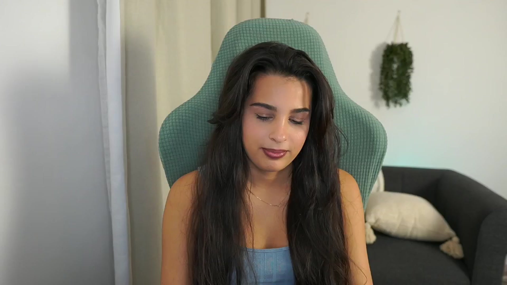 Gallery image thumbnail from Mila_denver's myfreecams stream on, 10/18/2024, 10:20 image 11 of 20