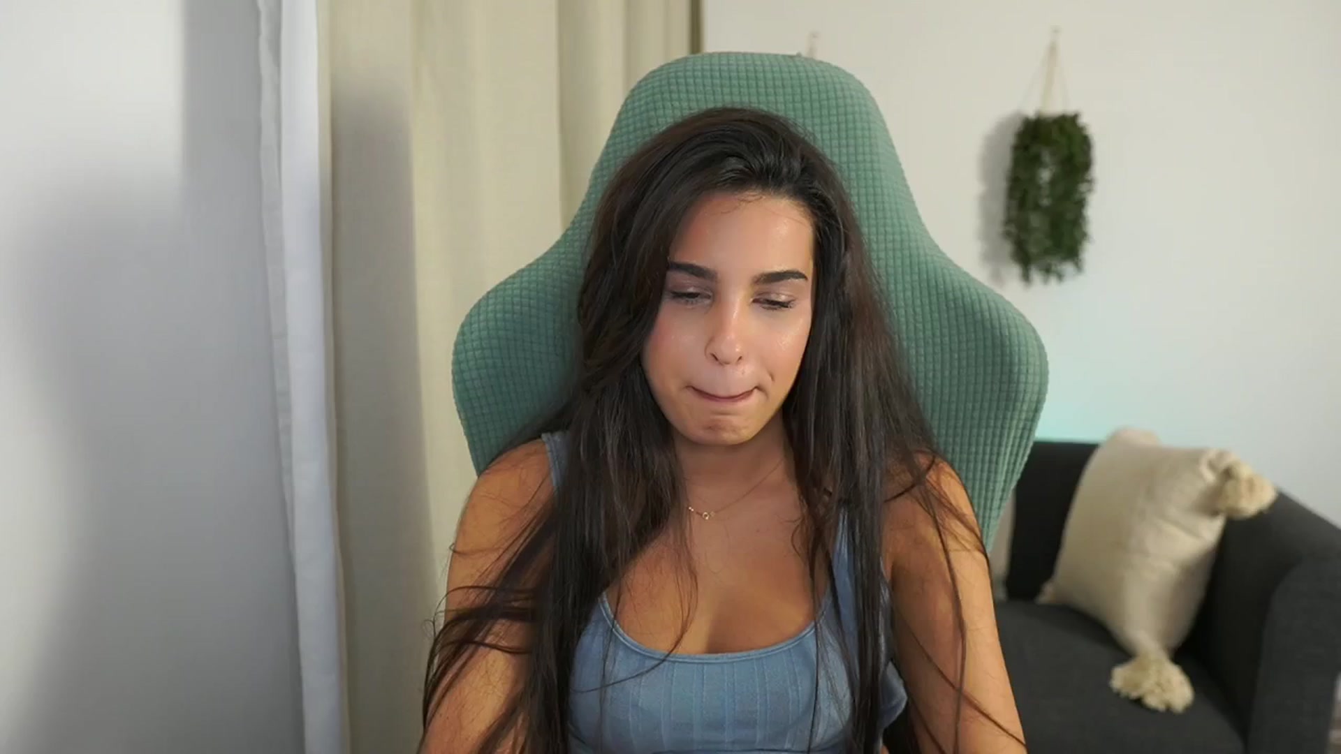 Gallery image thumbnail from Mila_denver's myfreecams stream on, 10/18/2024, 11:05 image 11 of 20