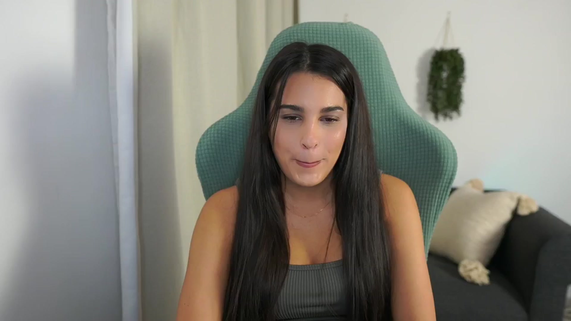 Gallery image thumbnail from Mila_denver's myfreecams stream on, 10/21/2024, 09:20 image 11 of 20