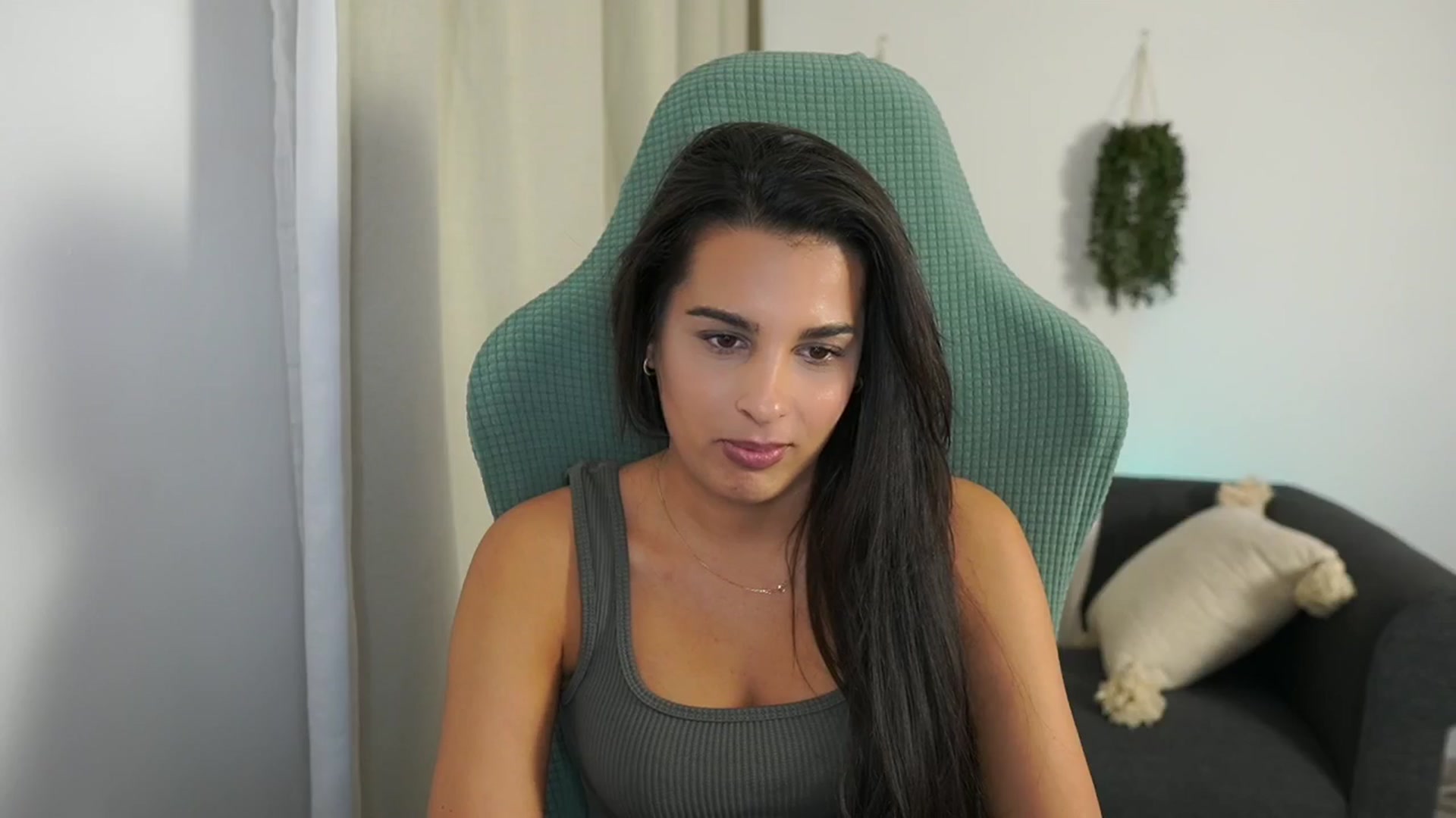 Gallery image thumbnail from Mila_denver's myfreecams stream on, 10/21/2024, 11:54 image 16 of 20
