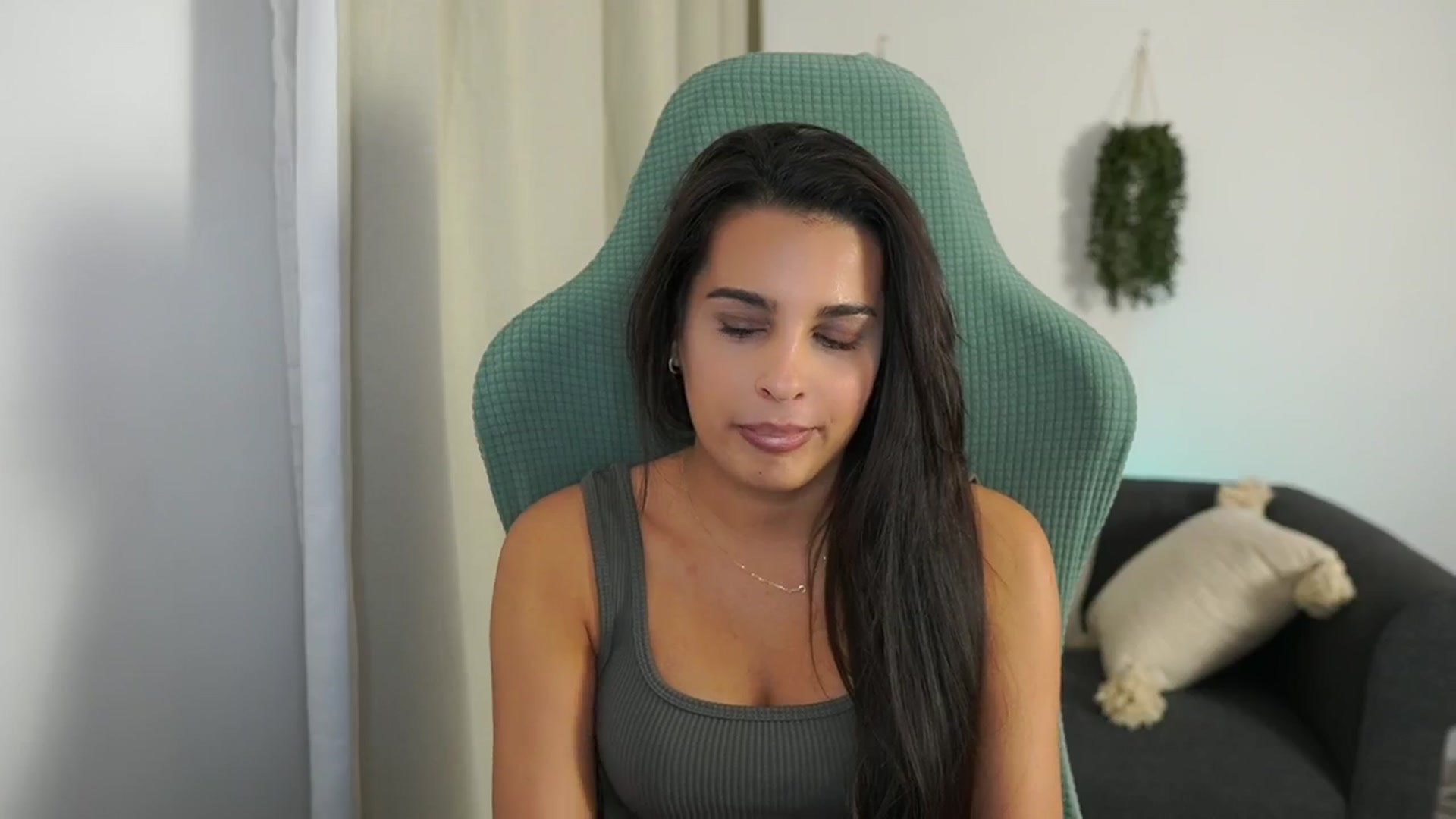 Gallery image thumbnail from Mila_denver's myfreecams stream on, 10/21/2024, 11:54 image 18 of 20