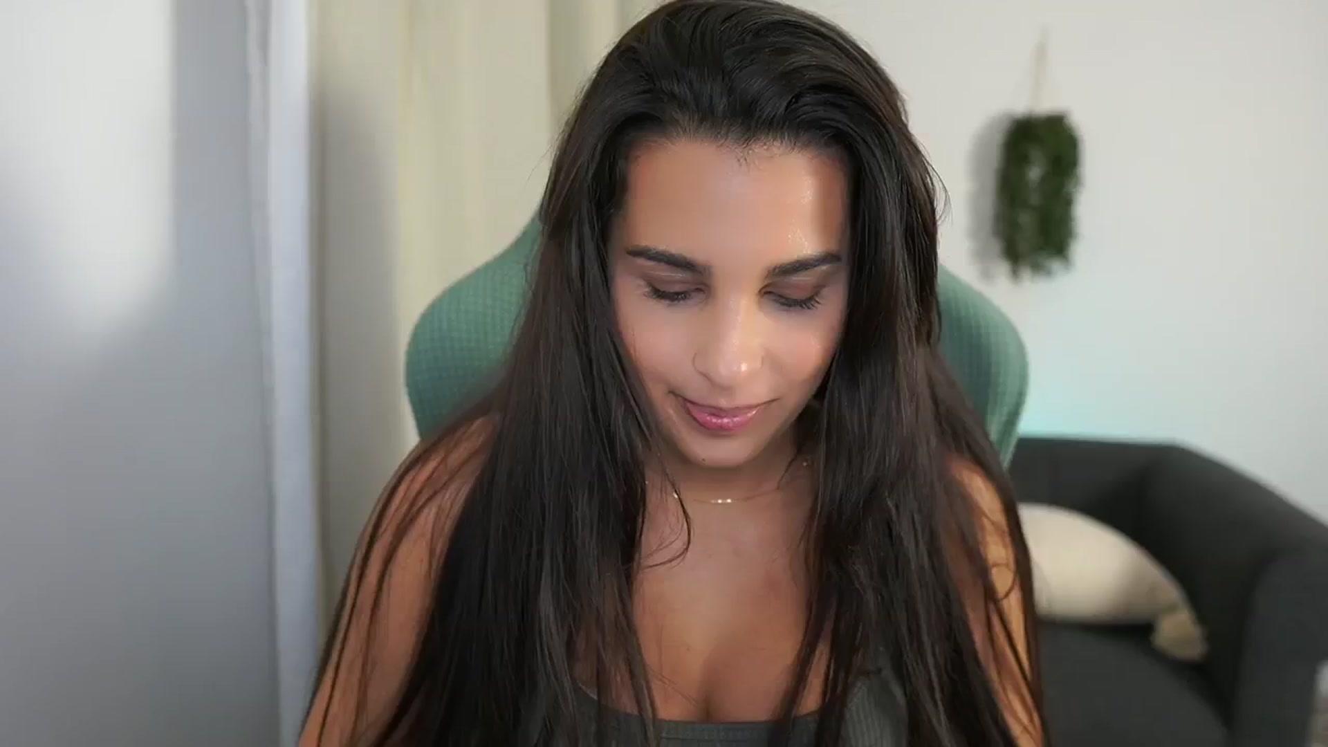 Gallery image thumbnail from Mila_denver's myfreecams stream on, 10/21/2024, 13:44 image 19 of 20