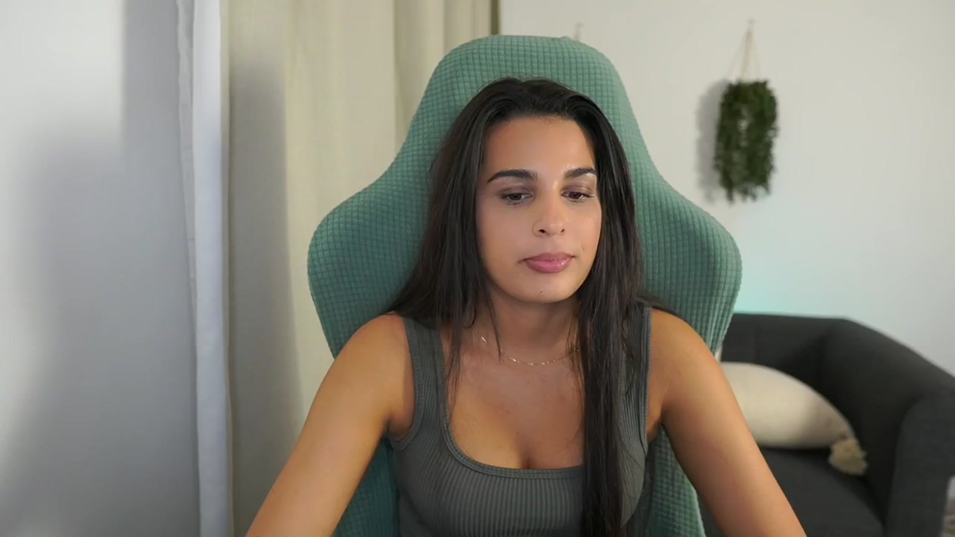 Gallery image thumbnail from Mila_denver's myfreecams stream on, 10/21/2024, 13:44 image 7 of 20