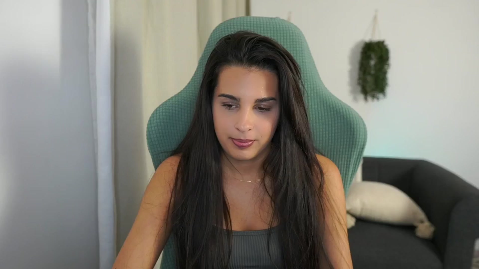Gallery image thumbnail from Mila_denver's myfreecams stream on, 10/21/2024, 16:16 image 13 of 20