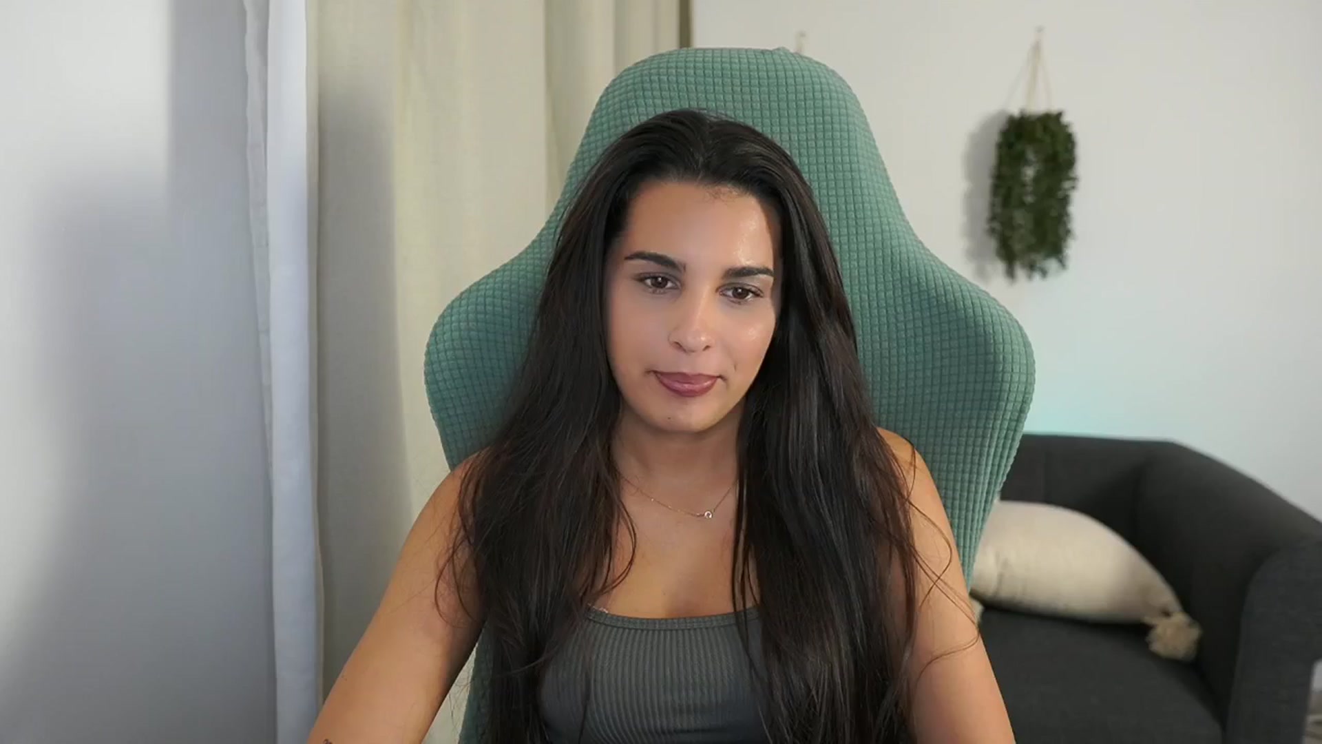 Gallery image thumbnail from Mila_denver's myfreecams stream on, 10/21/2024, 16:16 image 7 of 20