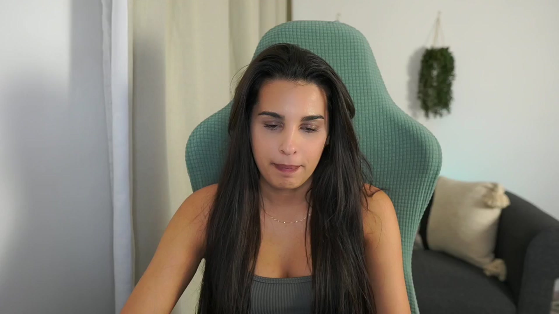 Gallery image thumbnail from Mila_denver's myfreecams stream on, 10/21/2024, 17:33 image 6 of 20