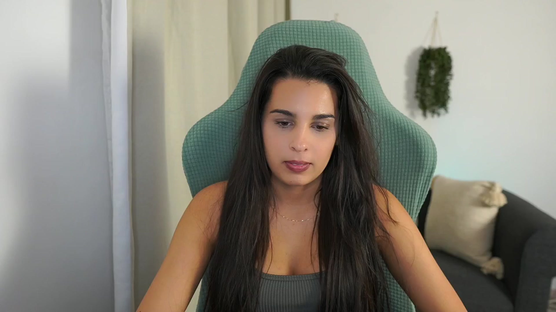 Gallery image thumbnail from Mila_denver's myfreecams stream on, 10/21/2024, 17:33 image 10 of 20