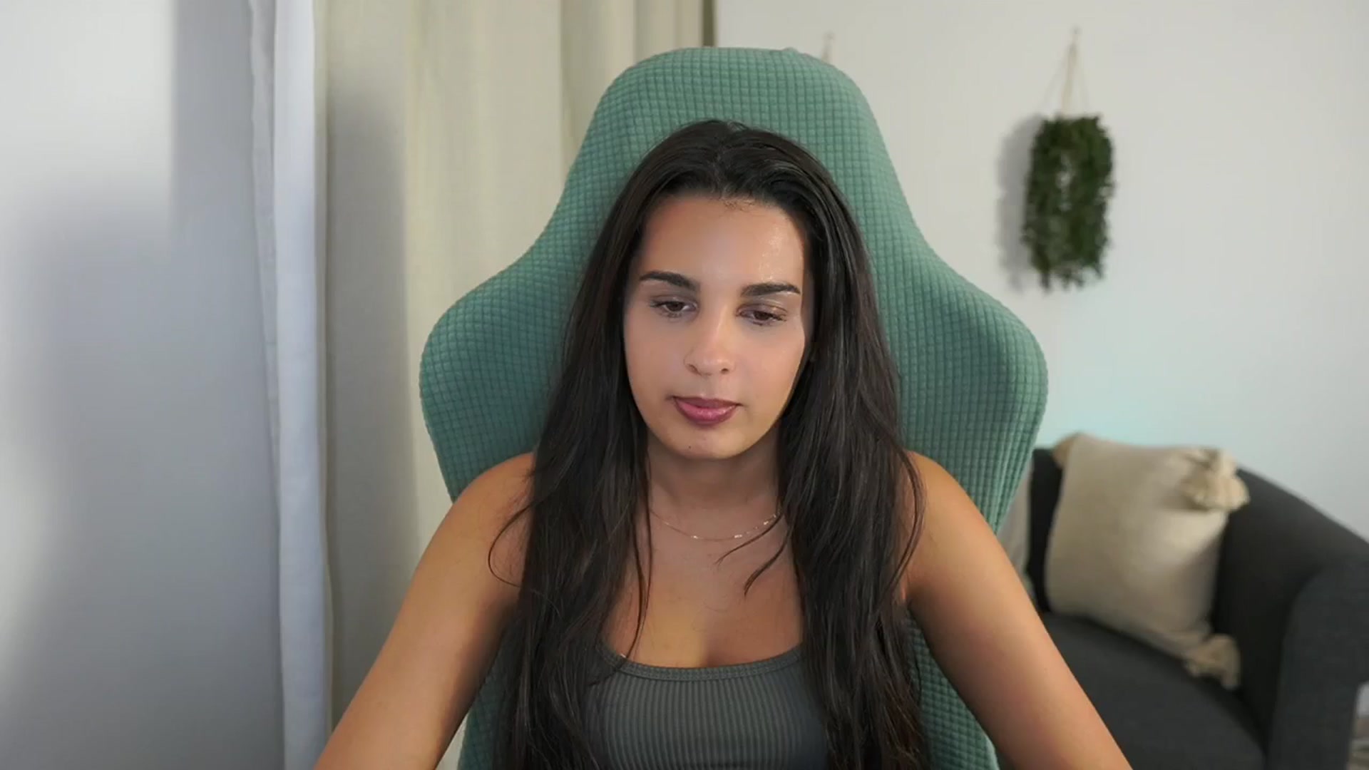 Gallery image thumbnail from Mila_denver's myfreecams stream on, 10/21/2024, 17:33 image 18 of 20