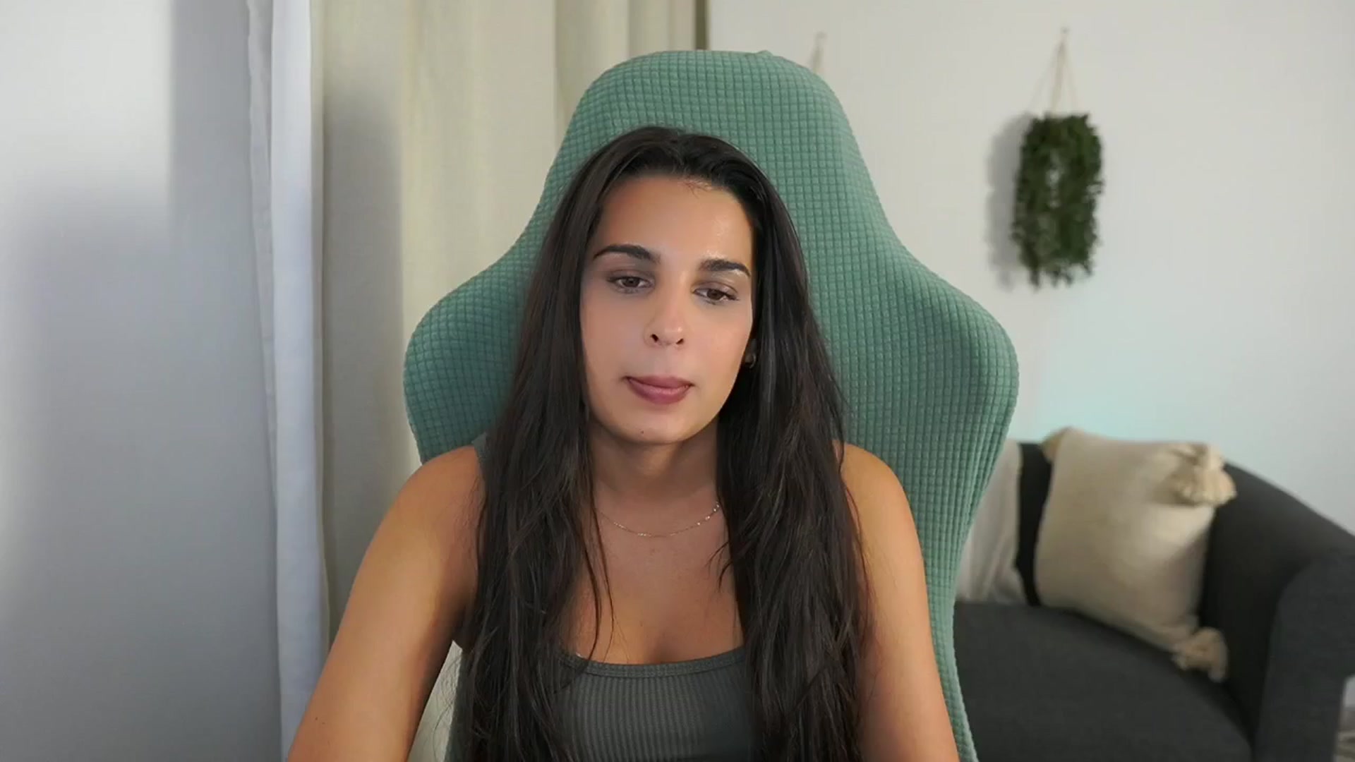 Gallery image thumbnail from Mila_denver's myfreecams stream on, 10/21/2024, 17:33 image 19 of 20