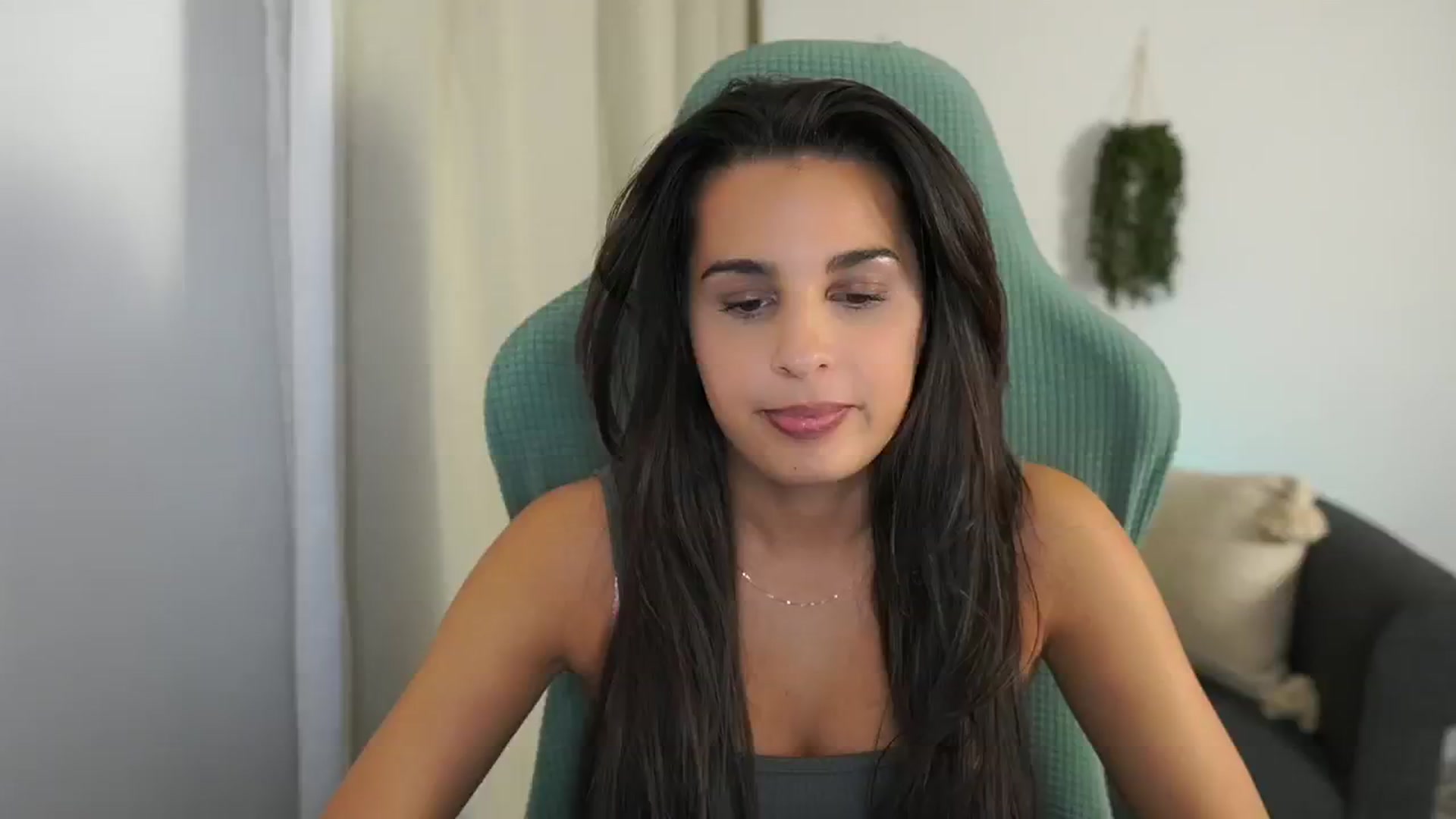 Gallery image thumbnail from Mila_denver's myfreecams stream on, 10/21/2024, 17:33 image 1 of 20