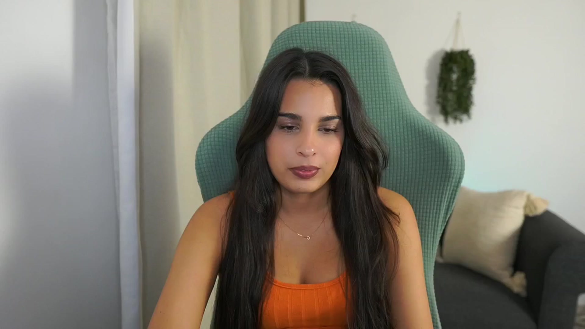 Gallery image thumbnail from Mila_denver's myfreecams stream on, 10/22/2024, 14:09 image 2 of 20