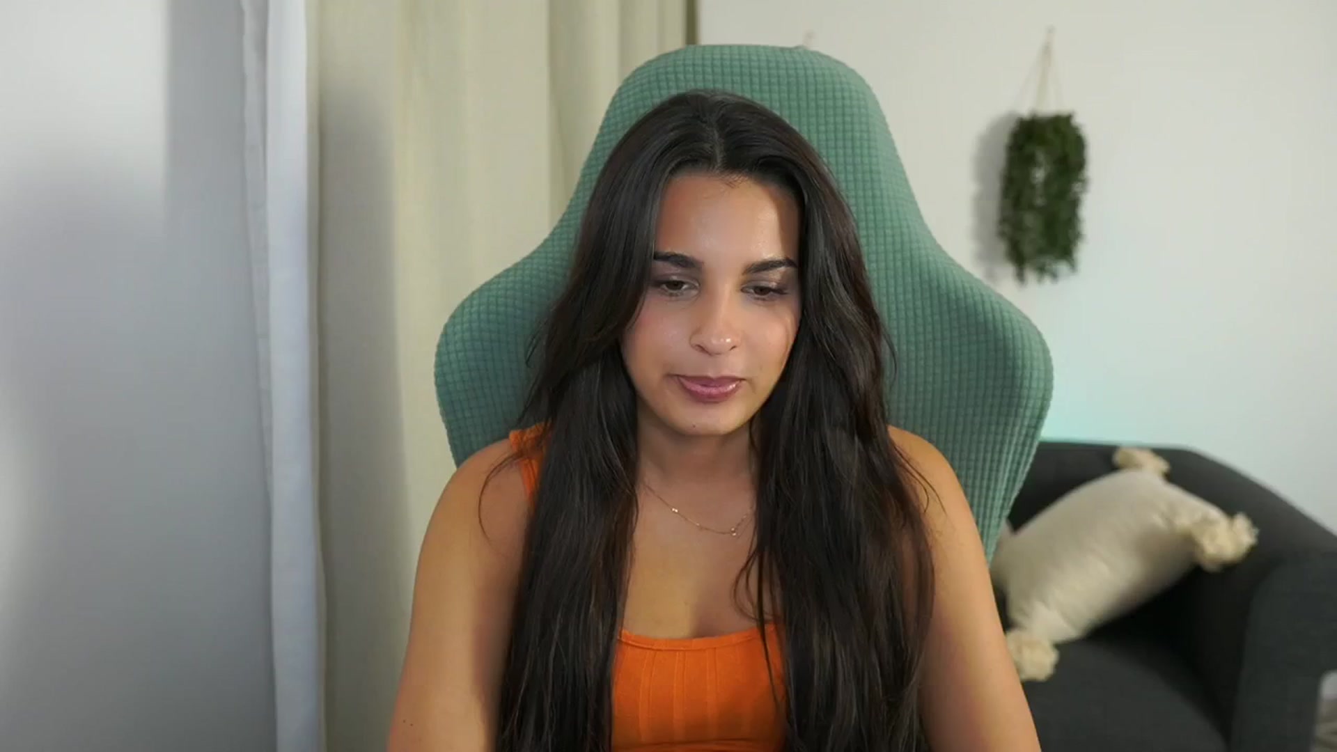 Gallery image thumbnail from Mila_denver's myfreecams stream on, 10/22/2024, 15:16 image 13 of 20