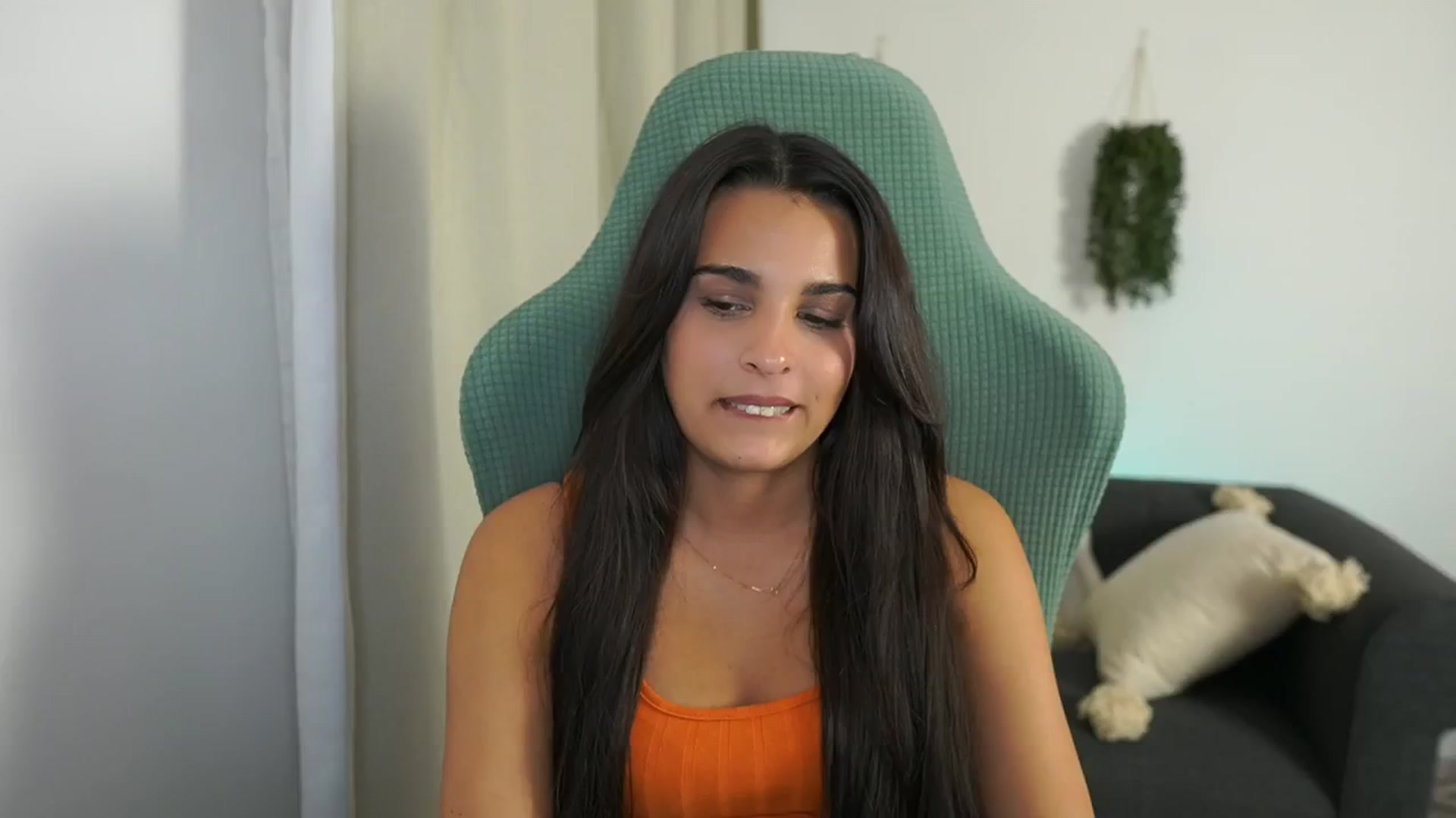 Gallery image thumbnail from Mila_denver's myfreecams stream on, 10/22/2024, 15:16 image 15 of 20