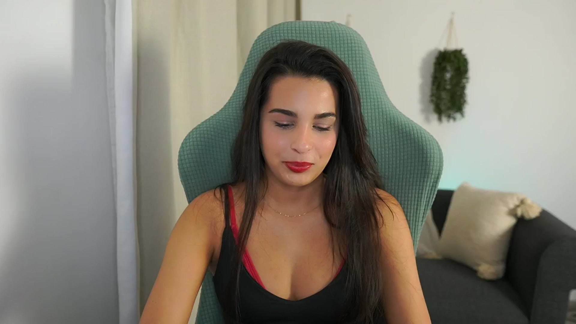 Gallery image thumbnail from Mila_denver's myfreecams stream on, 10/23/2024, 13:49 image 10 of 20