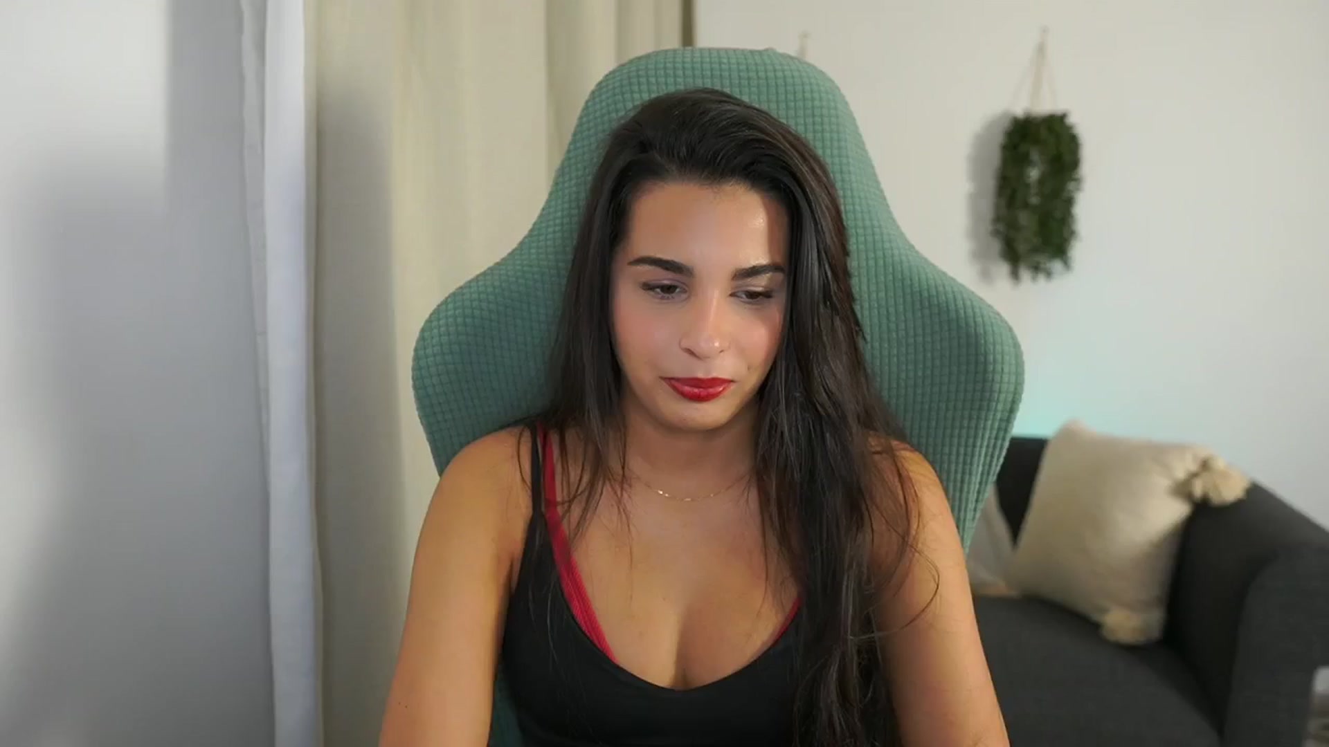 Gallery image thumbnail from Mila_denver's myfreecams stream on, 10/23/2024, 13:49 image 8 of 20