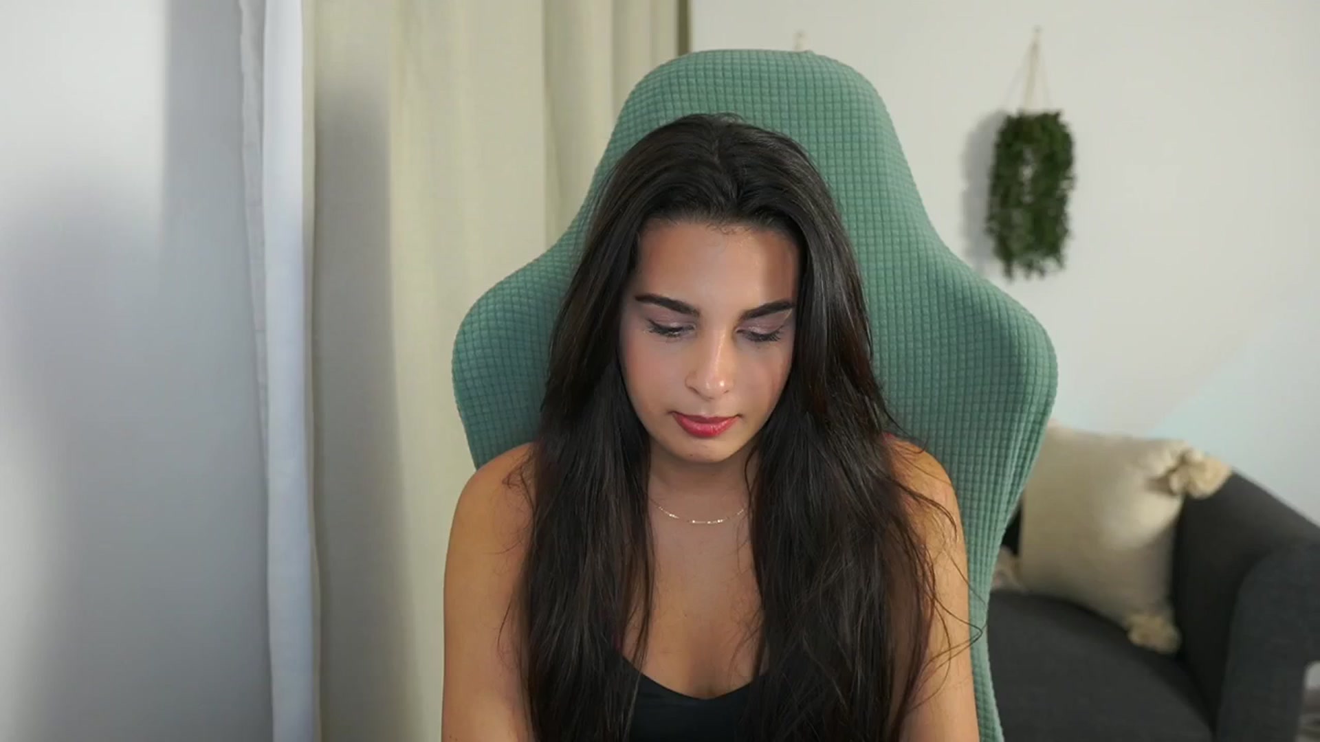Gallery image thumbnail from Mila_denver's myfreecams stream on, 10/23/2024, 15:03 image 7 of 20