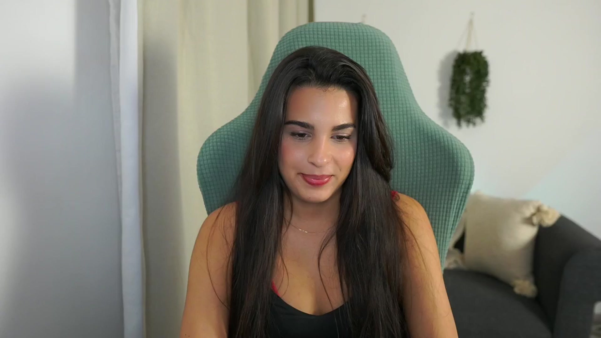 Gallery image thumbnail from Mila_denver's myfreecams stream on, 10/23/2024, 15:03 image 15 of 20