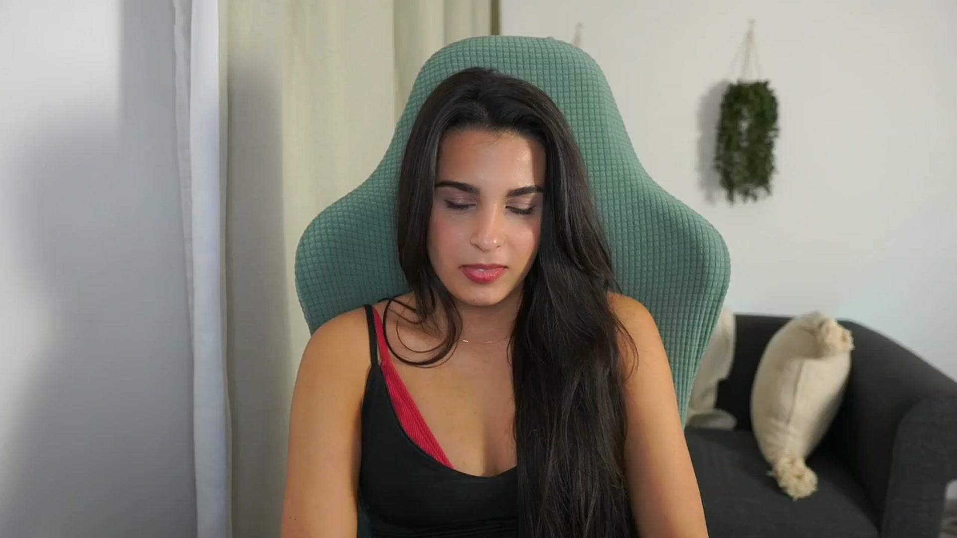 Gallery image thumbnail from Mila_denver's myfreecams stream on, 10/23/2024, 15:17 image 18 of 20