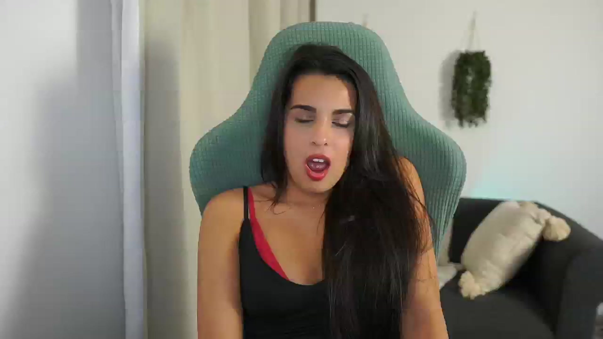 Gallery image thumbnail from Mila_denver's myfreecams stream on, 10/23/2024, 16:36 image 20 of 20