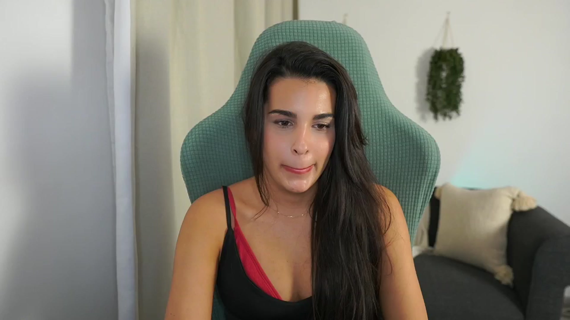 Gallery image thumbnail from Mila_denver's myfreecams stream on, 10/23/2024, 18:07 image 11 of 20