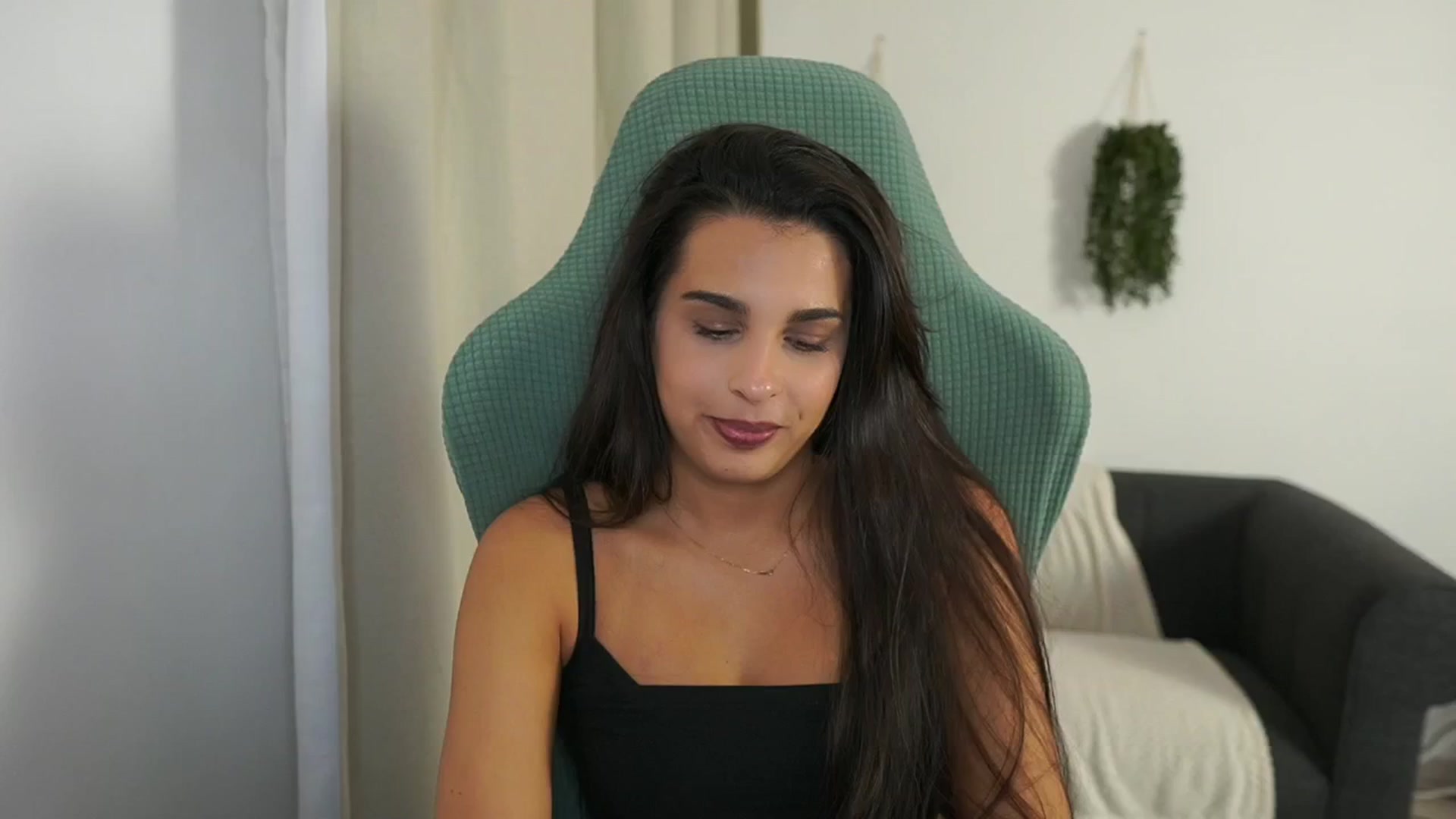 Gallery image thumbnail from Mila_denver's myfreecams stream on, 10/28/2024, 14:38 image 7 of 20