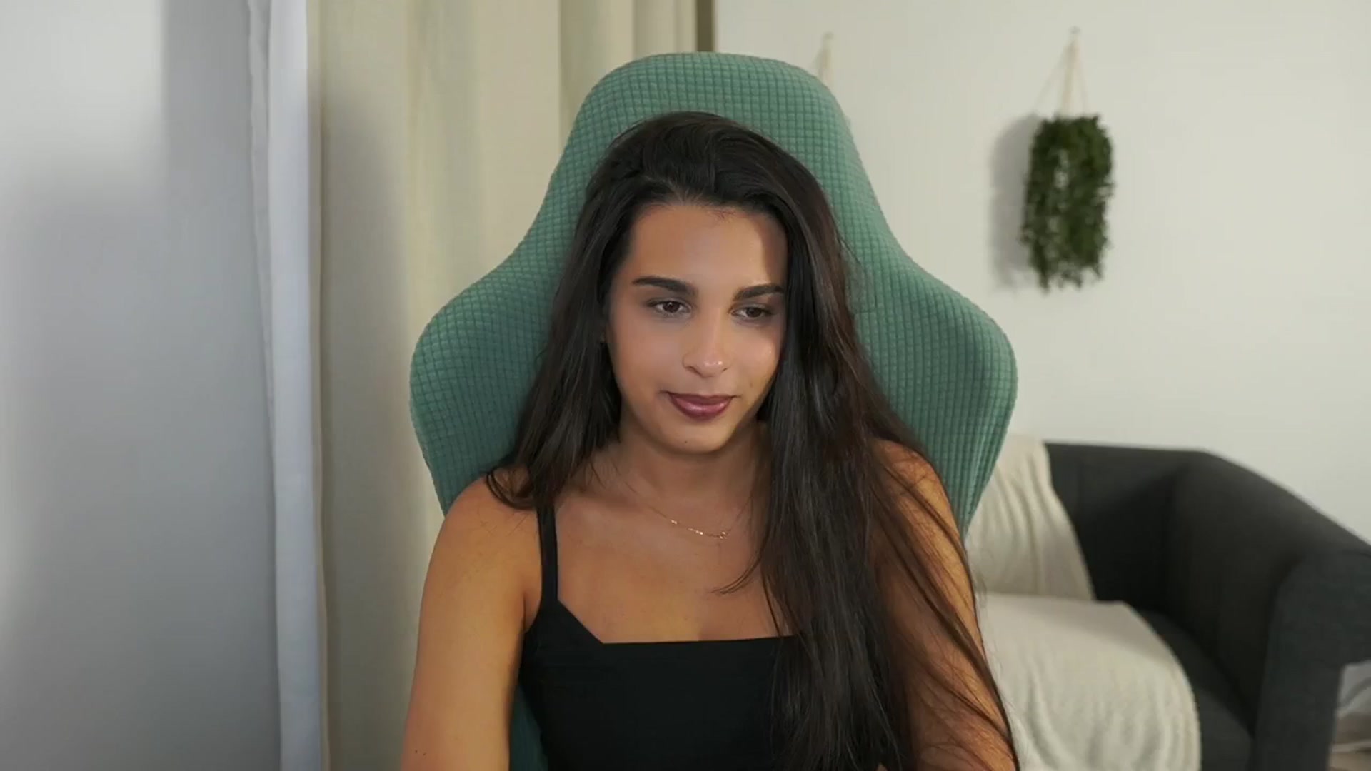 Gallery image thumbnail from Mila_denver's myfreecams stream on, 10/28/2024, 14:38 image 8 of 20