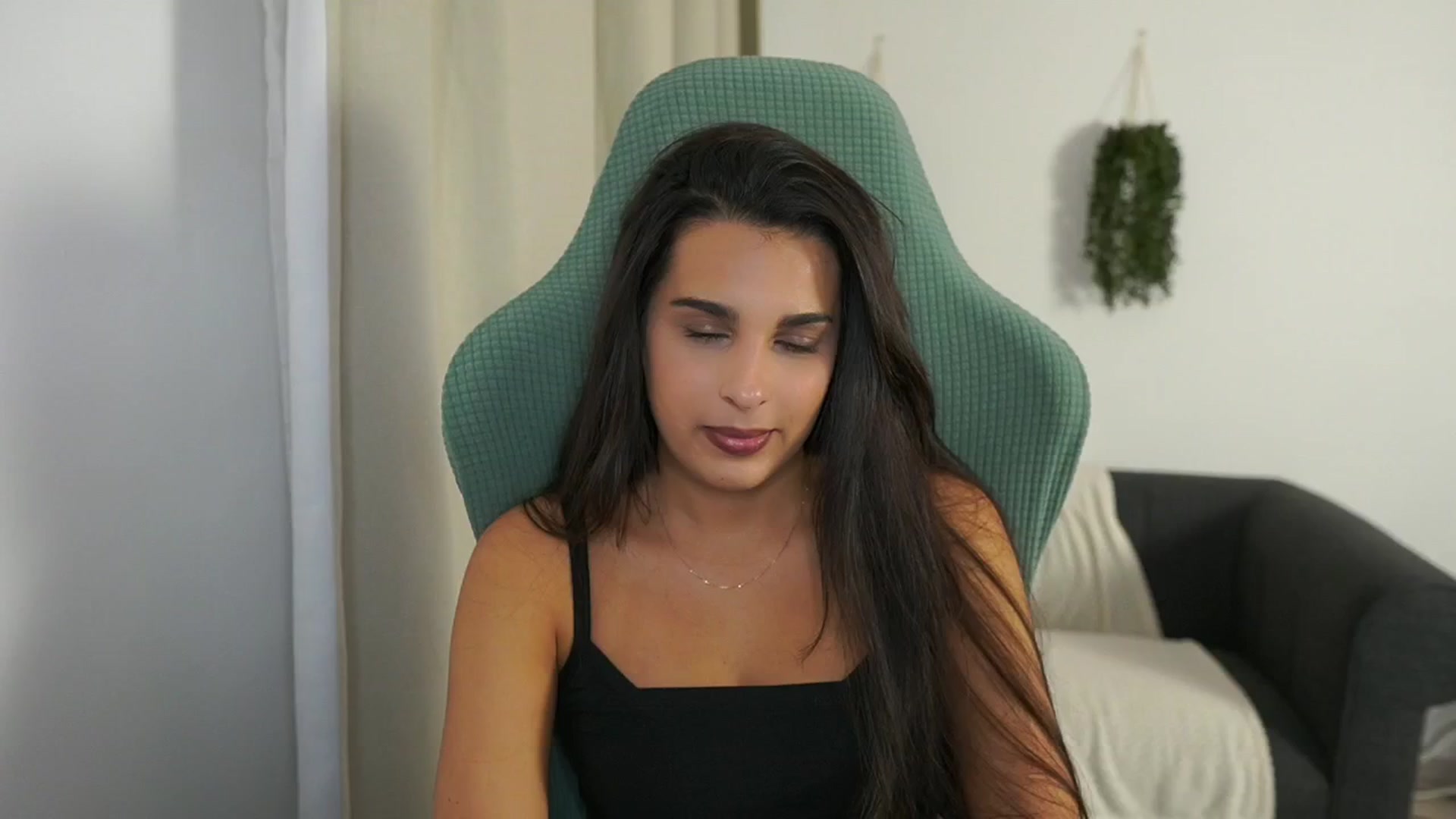 Gallery image thumbnail from Mila_denver's myfreecams stream on, 10/28/2024, 14:38 image 9 of 20