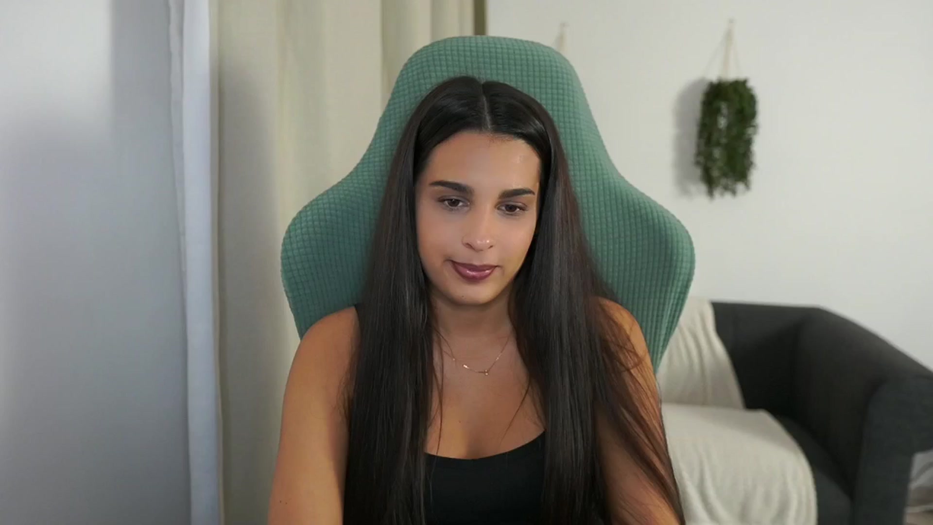 Gallery image thumbnail from Mila_denver's myfreecams stream on, 10/28/2024, 14:38 image 1 of 20