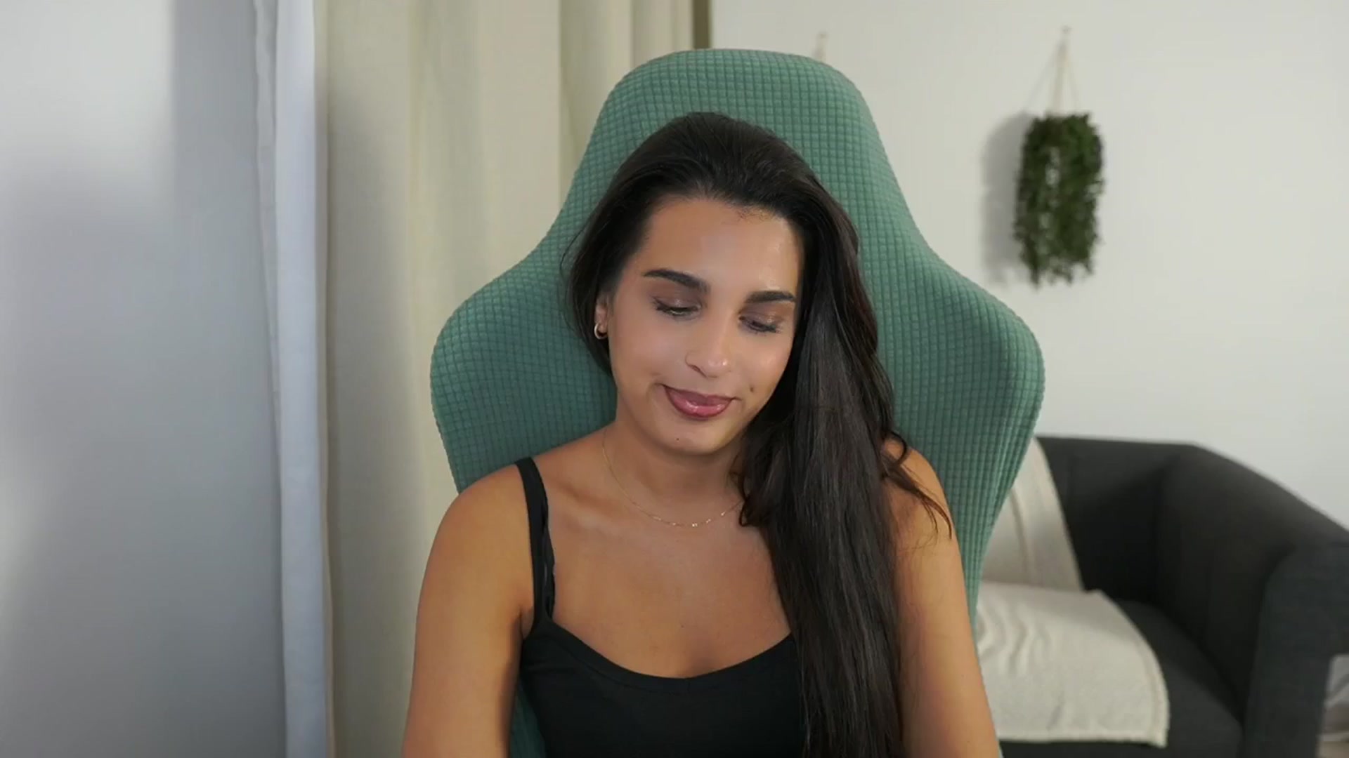 Gallery image thumbnail from Mila_denver's myfreecams stream on, 10/28/2024, 15:56 image 13 of 20