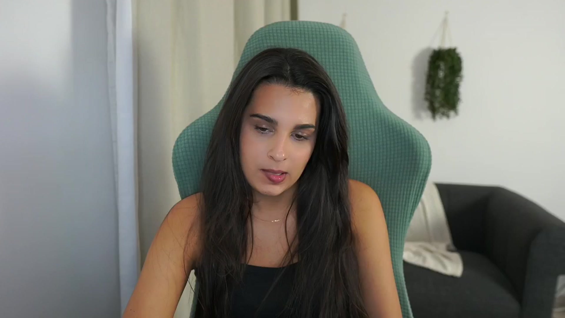 Gallery image thumbnail from Mila_denver's myfreecams stream on, 10/28/2024, 18:12 image 15 of 20
